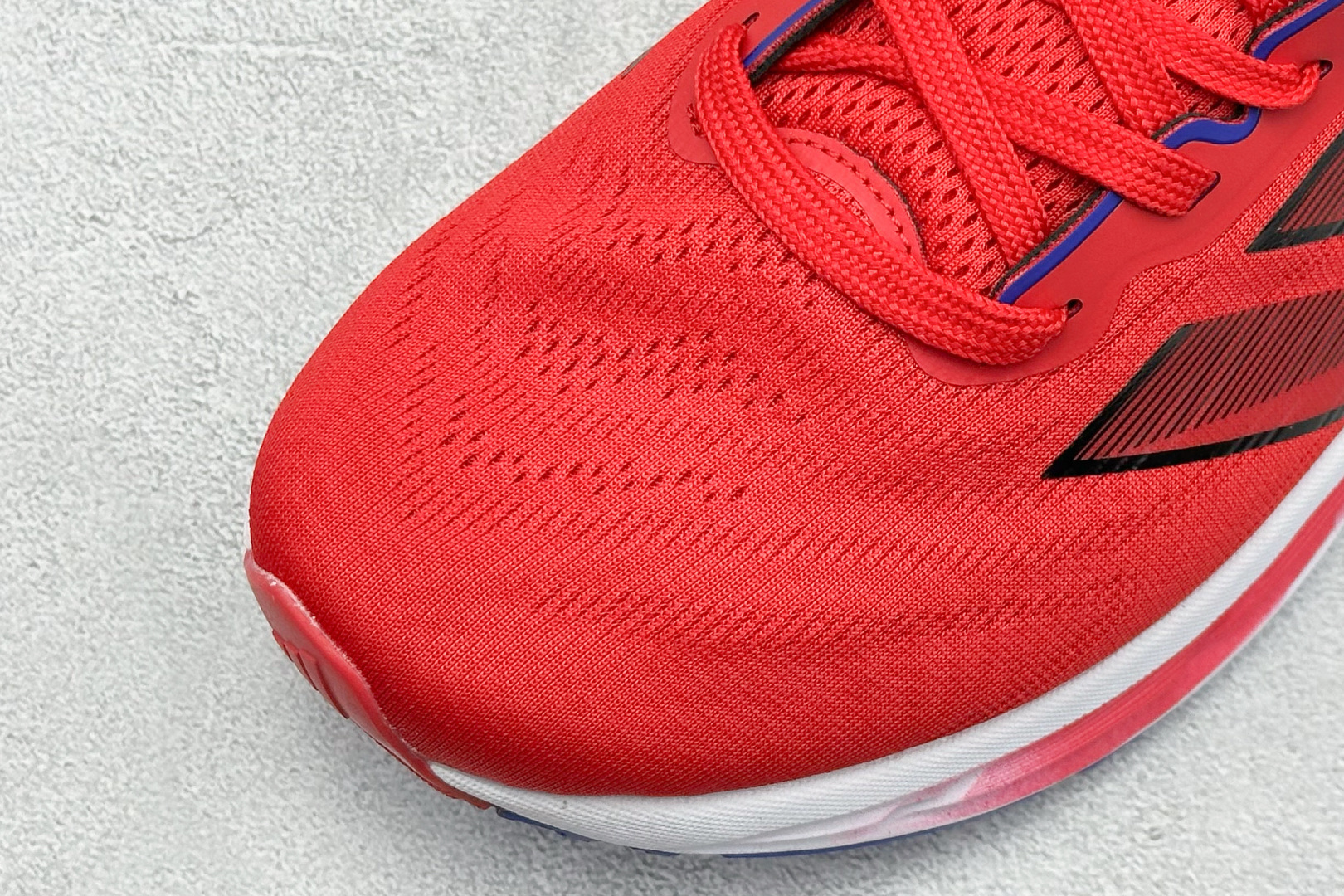 180 Adidas Originals Adistar 阿迪复古舒适防滑减震运动鞋 ID6184