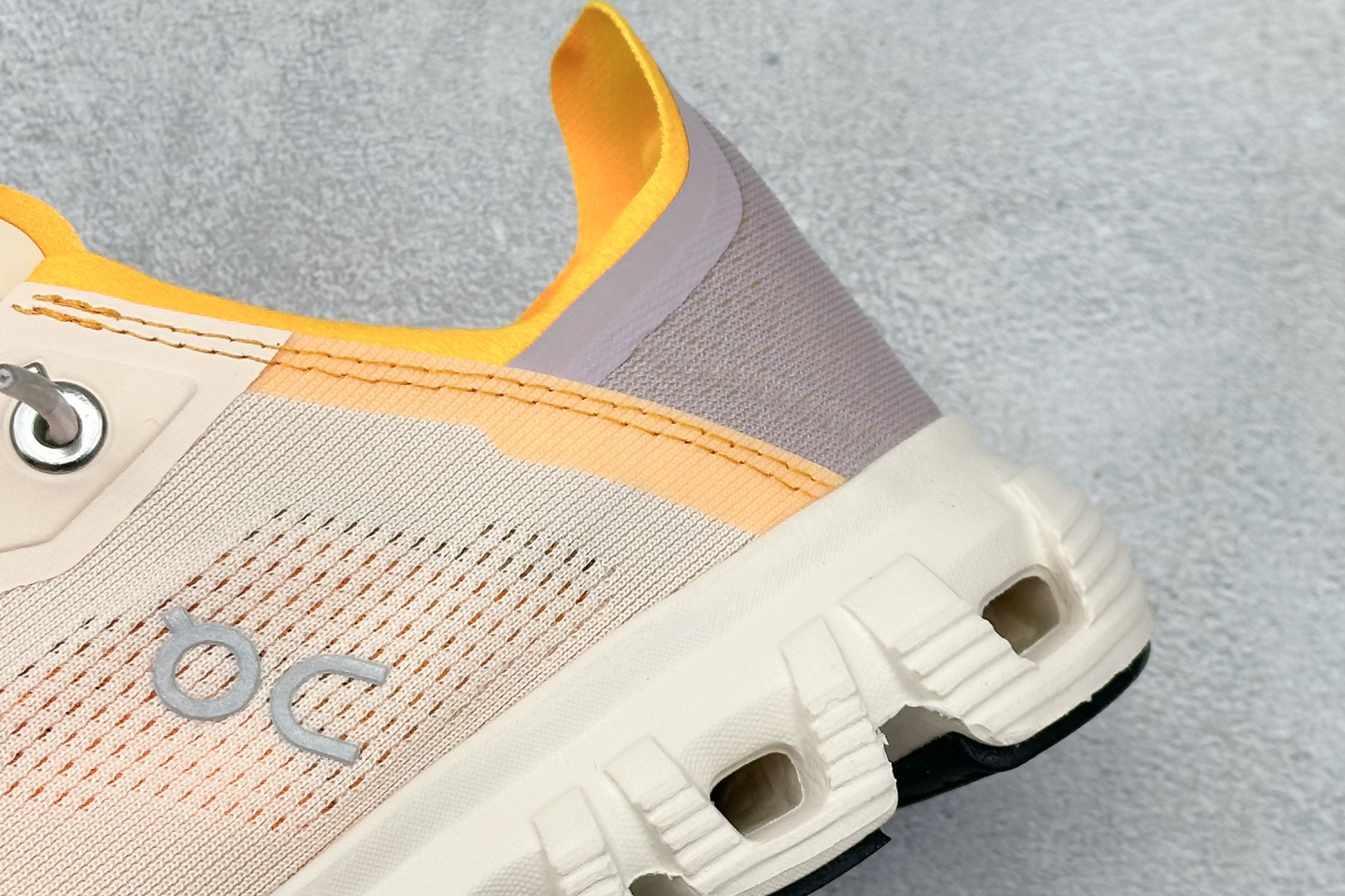 180 YH版ON 昂跑 On Cloud 6 系列 网面透气运动鞋跑步鞋 3WF1002