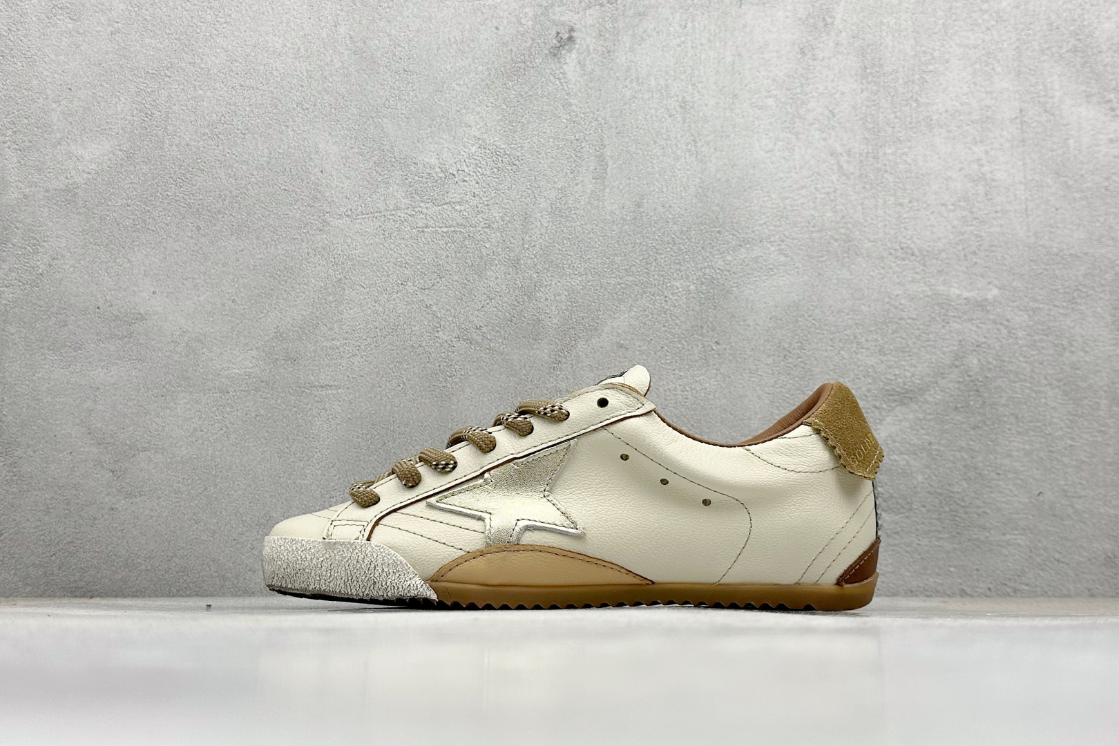 320 Golden Goose True Star GGDB 25ss明星同款 小红书爆款小脏鞋