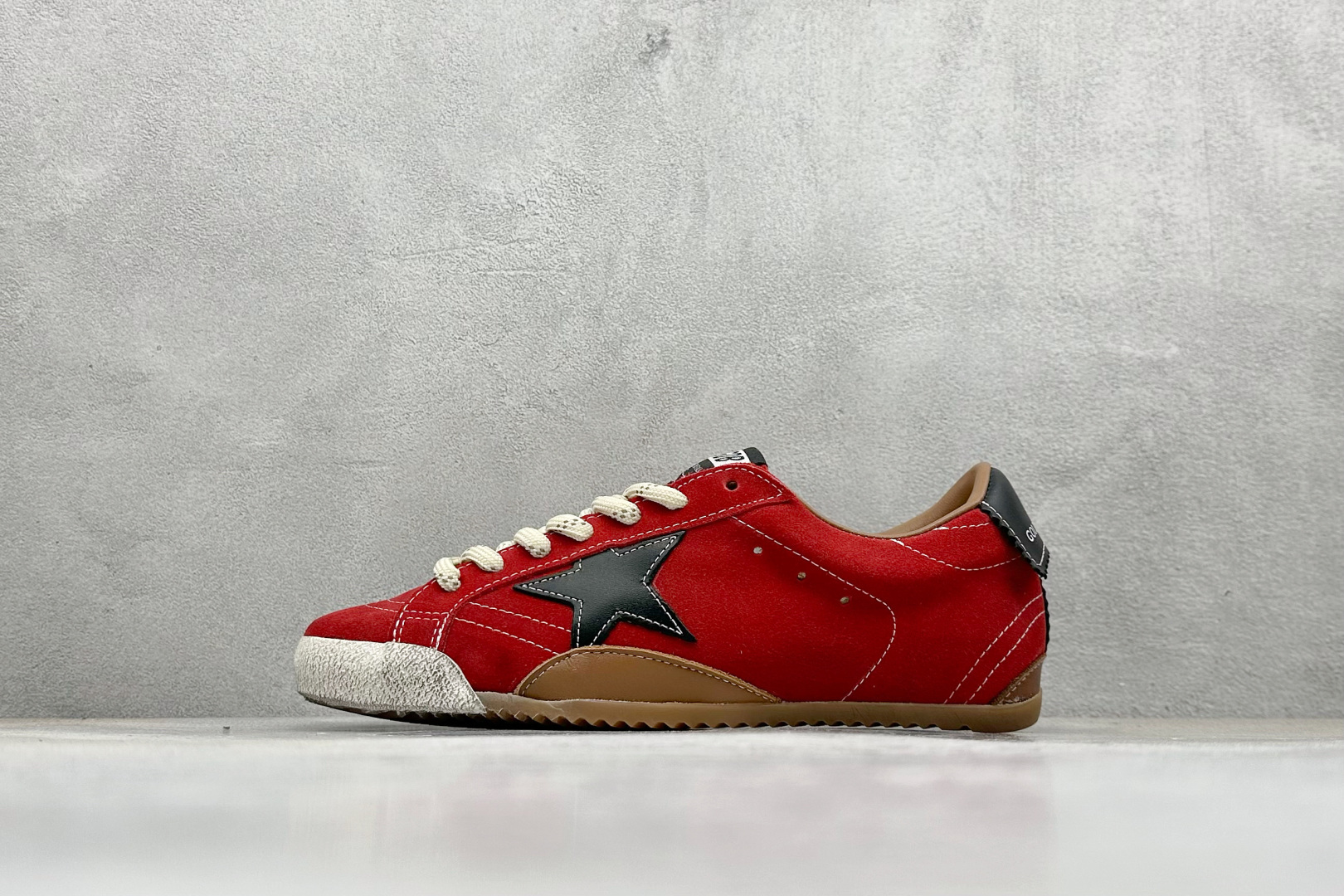 320 Golden Goose True Star GGDB 25ss明星同款 小红书爆款小脏鞋