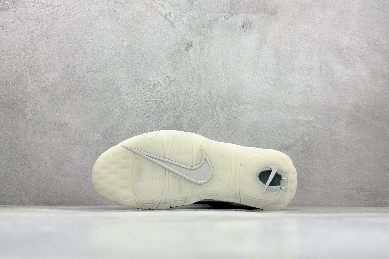 C Nike Air More Uptempo 原装皮蓬 DQ5014-100