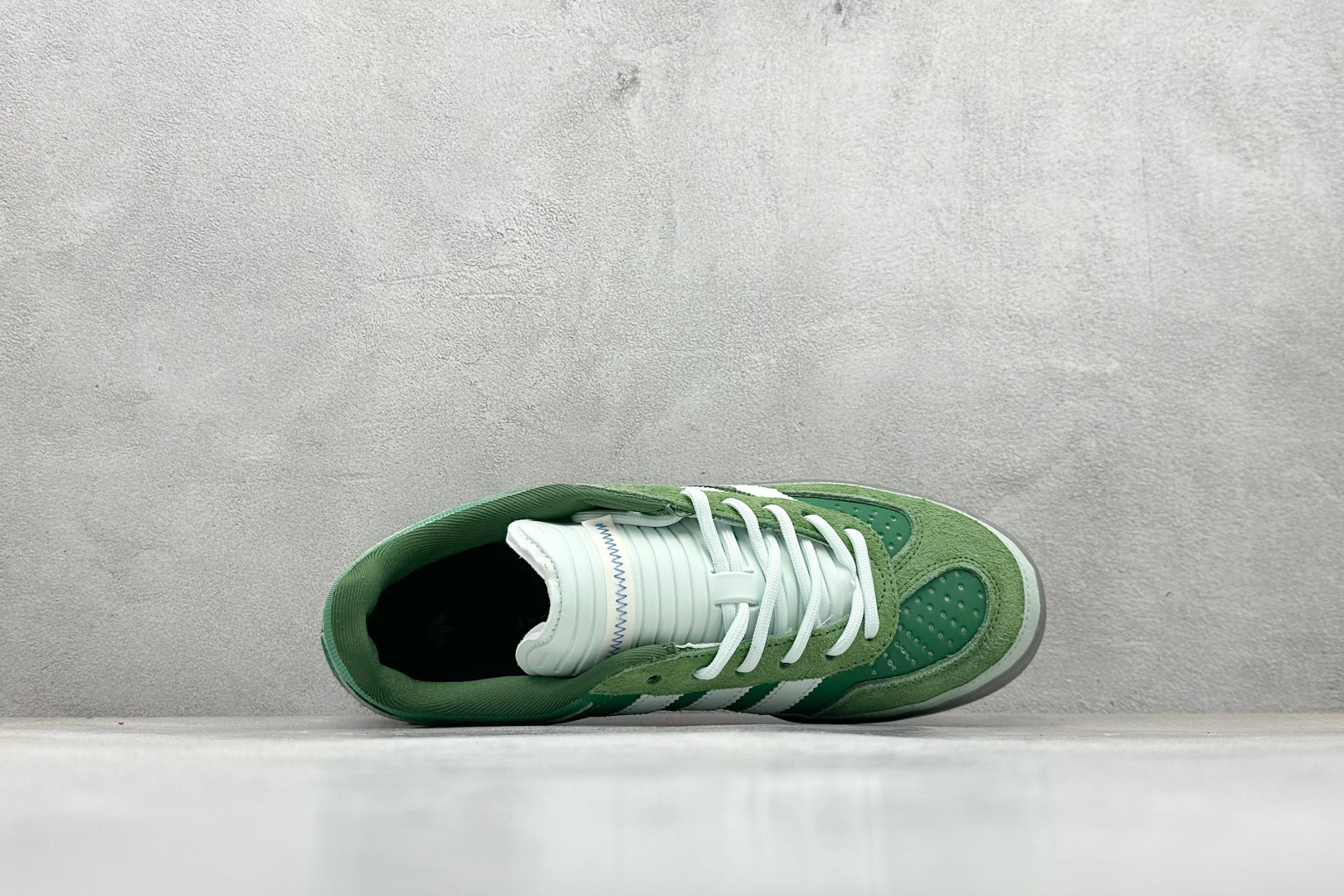 HY版Bad Bunny x Adidas Gazelle Indoor 联名款 三叶草复古休闲防滑耐磨低帮板鞋 JS5049