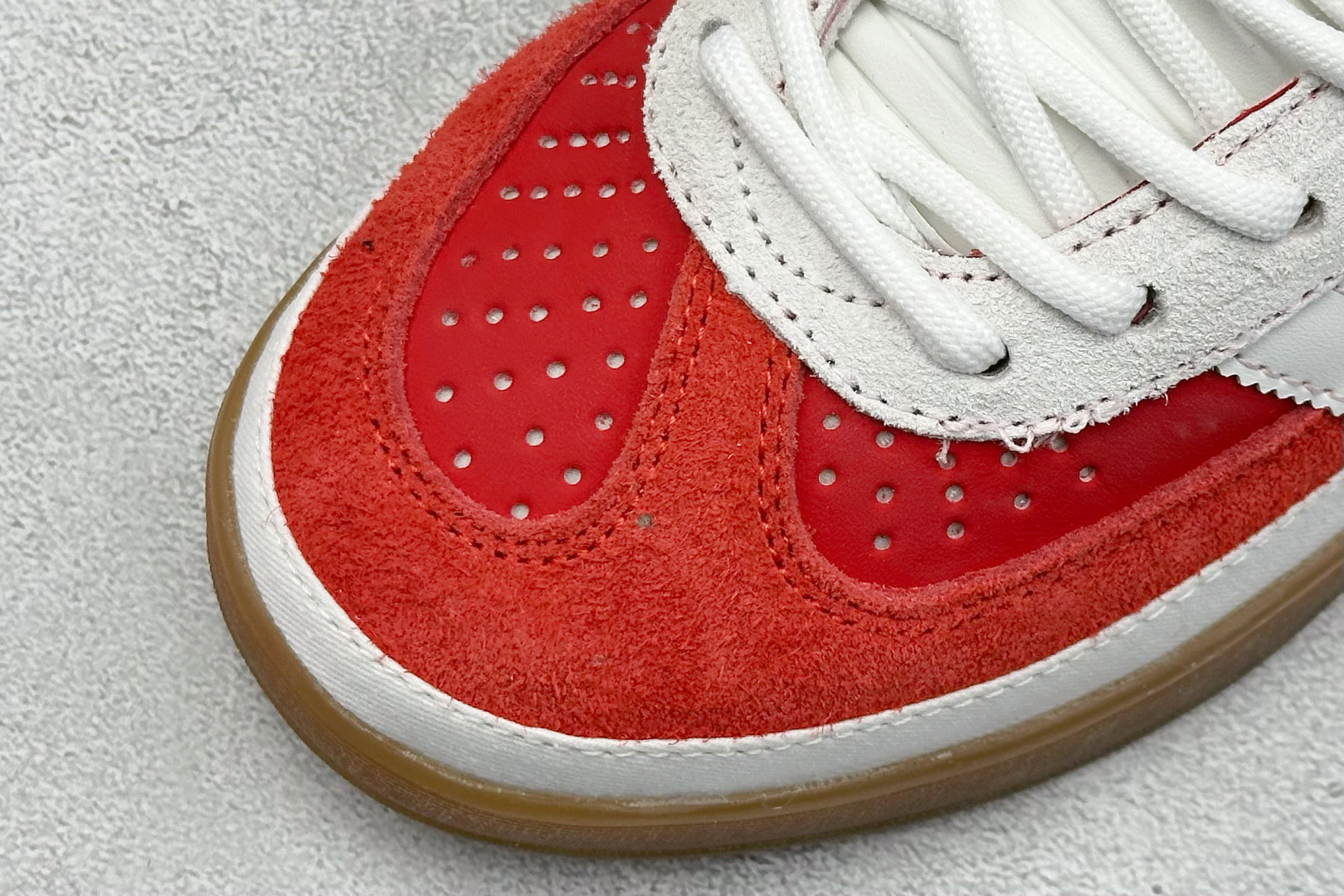 HY版Bad Bunny x Adidas Gazelle Indoor 联名款 三叶草复古休闲防滑耐磨低帮板鞋 JS5051