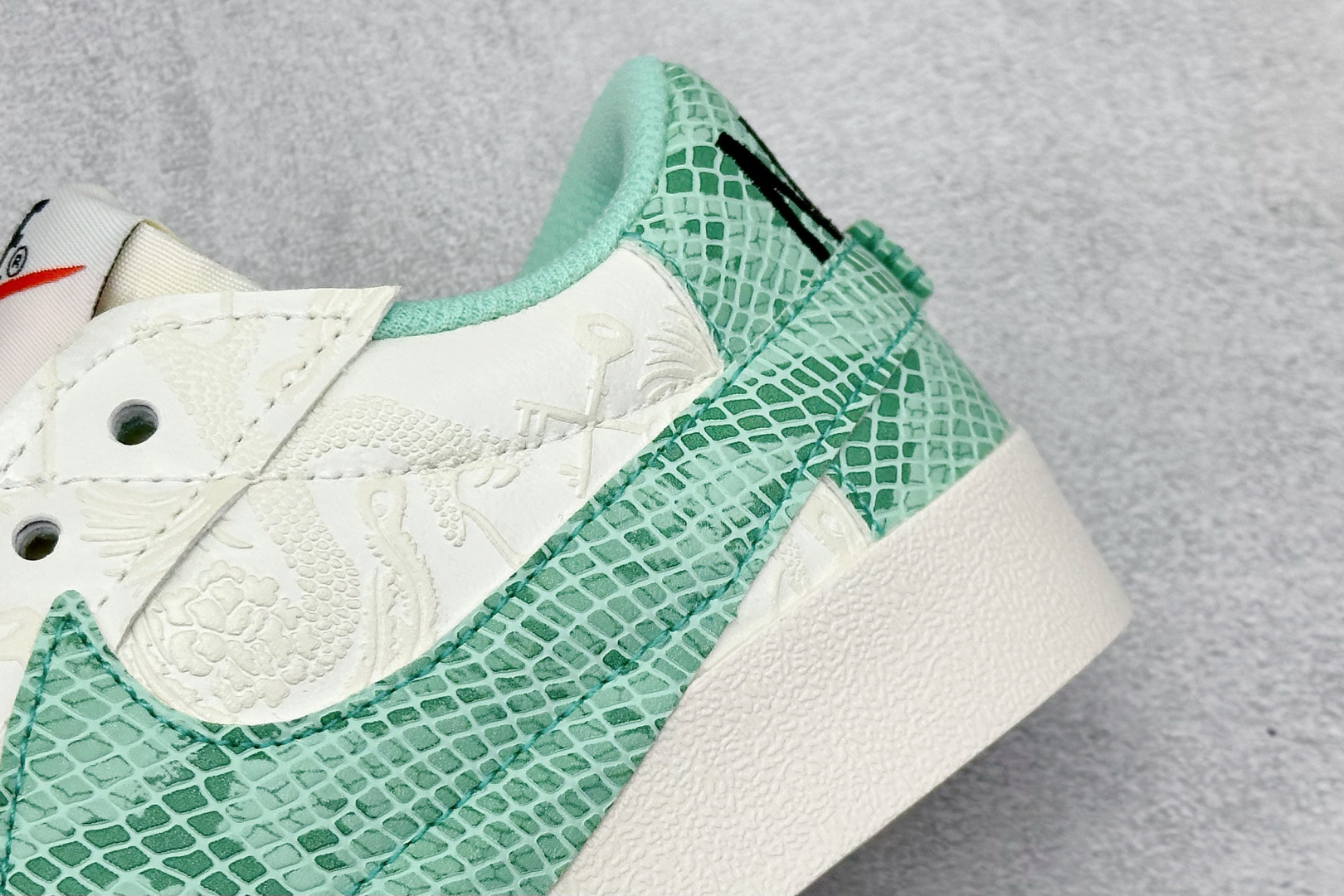 PG版Nike Blazer low 77 JUMBO 开括者大勾低帮休闲板鞋 DN2158-333 PG版Nike Blazer low 77 JUMBO 开括者大勾低帮休闲板鞋 DN2158-333