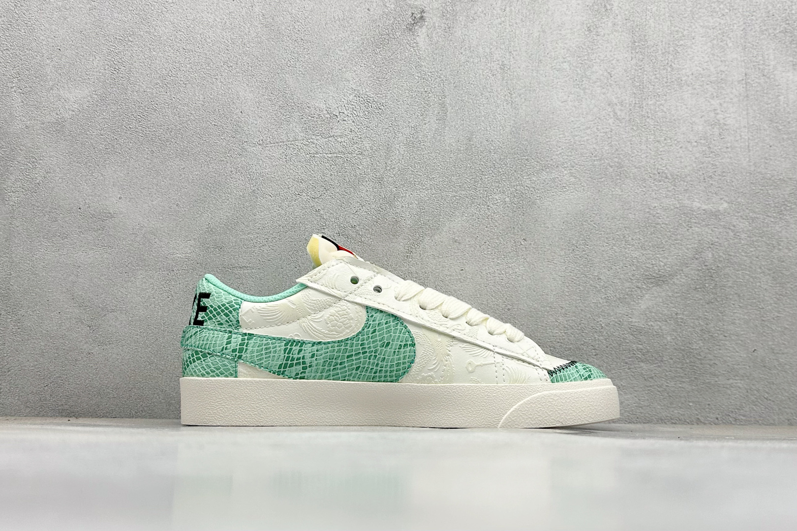 PG版Nike Blazer low 77 JUMBO 开括者大勾低帮休闲板鞋 DN2158-333 PG版Nike Blazer low 77 JUMBO 开括者大勾低帮休闲板鞋 DN2158-333