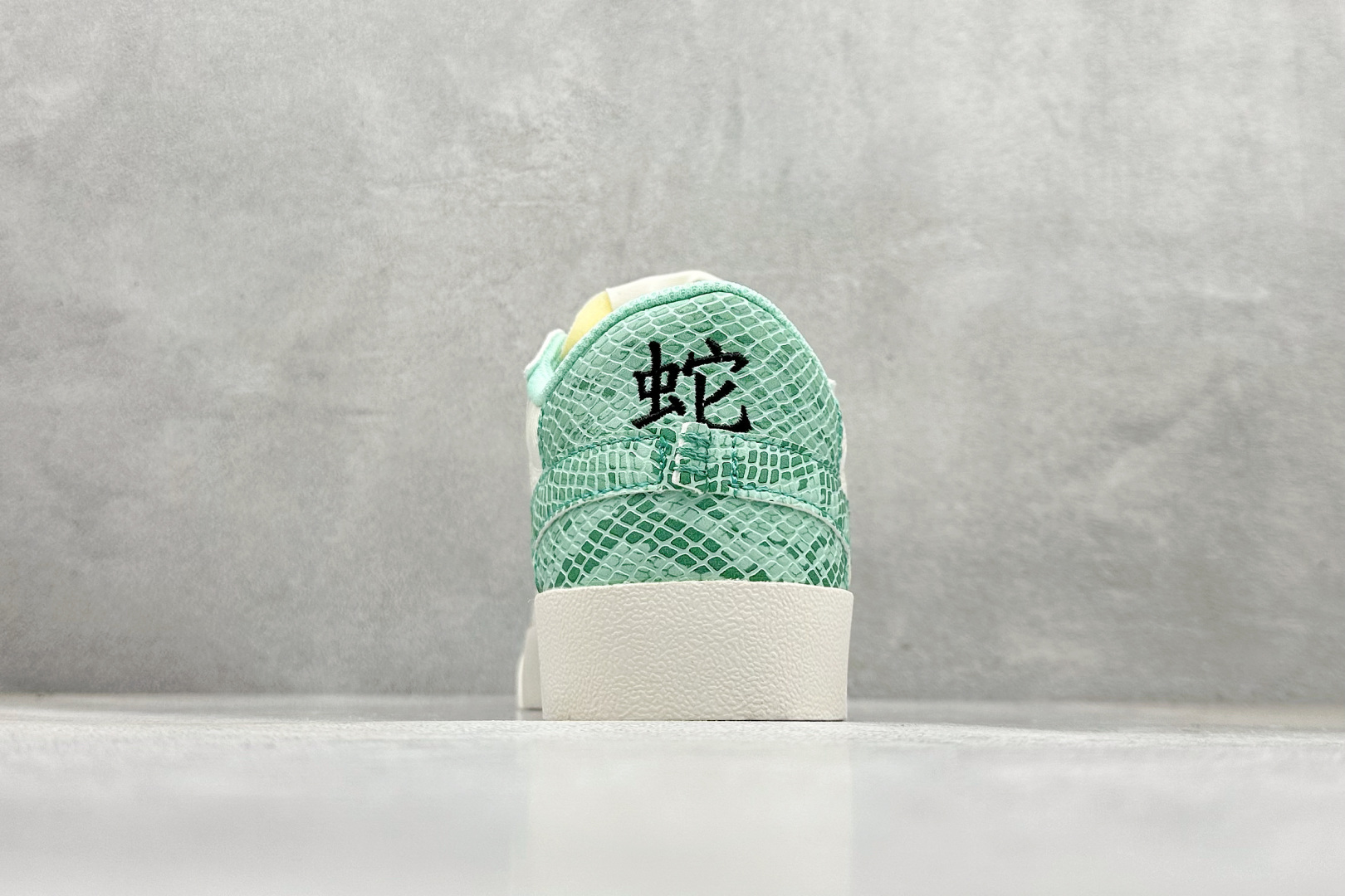 PG版Nike Blazer low 77 JUMBO 开括者大勾低帮休闲板鞋 DN2158-333 PG版Nike Blazer low 77 JUMBO 开括者大勾低帮休闲板鞋 DN2158-333