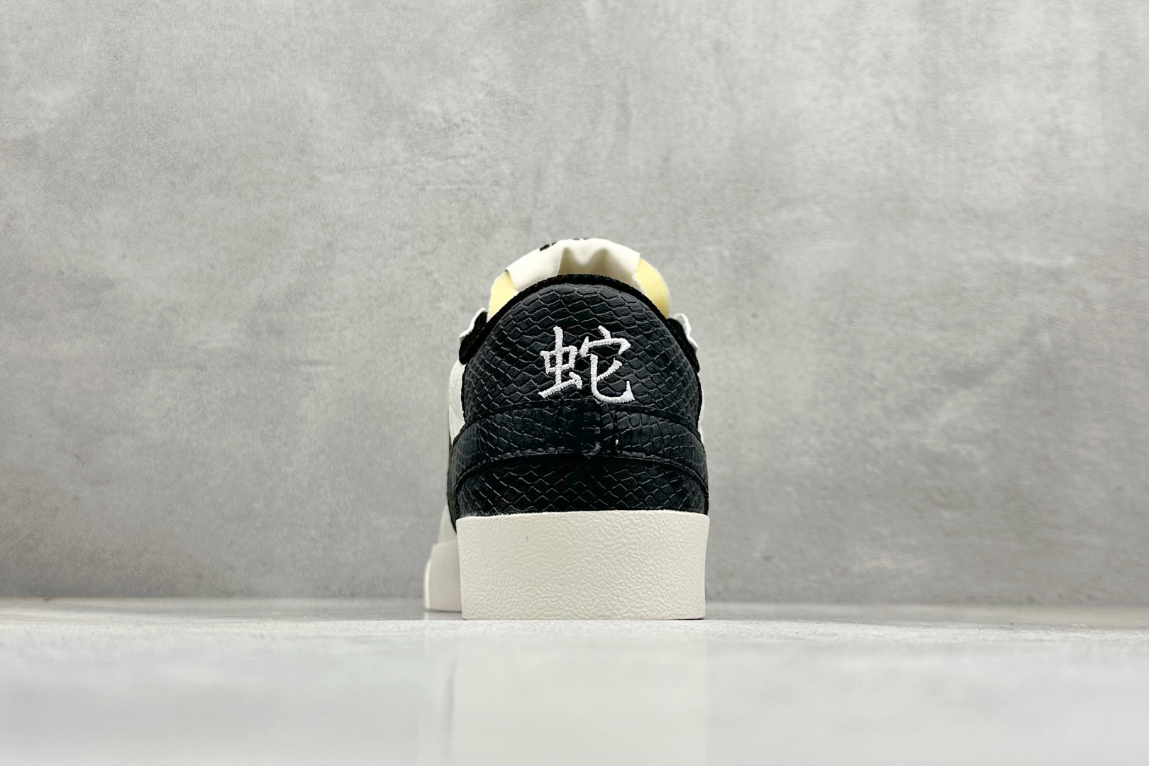 PG版Nike Blazer low 77 JUMBO 开括者大勾低帮休闲板鞋 DN2158-001