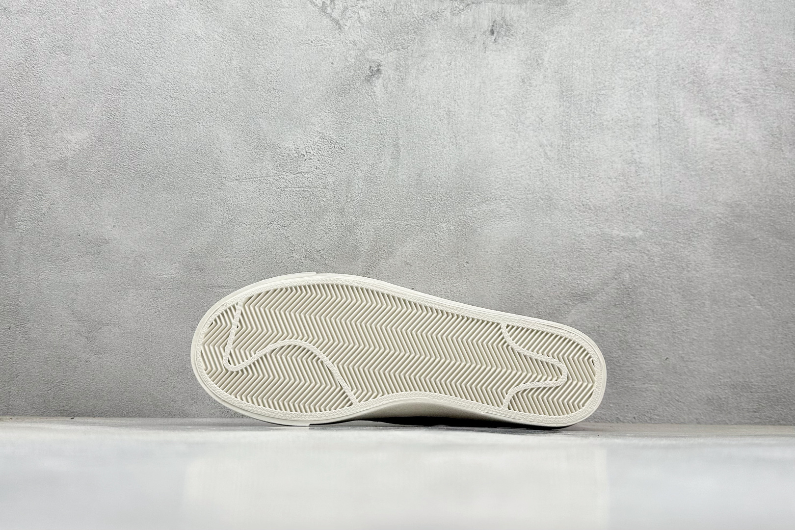 PG版Nike Blazer low 77 JUMBO 开括者大勾低帮休闲板鞋 DN2158-006 PG版Nike Blazer low 77 JUMBO 开括者大勾低帮休闲板鞋 DN2158-006