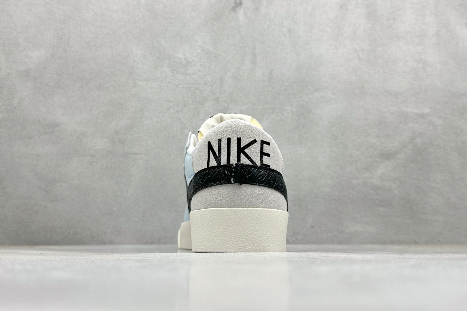 PG版Nike Blazer low 77 JUMBO 开括者大勾低帮休闲板鞋 DN2158-110