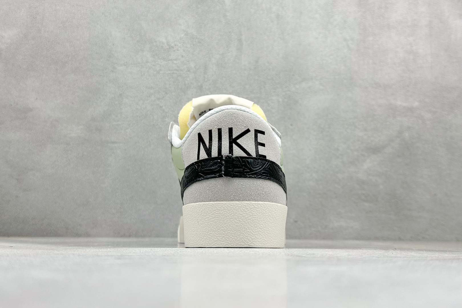 PG版Nike Blazer low 77 JUMBO 开括者大勾低帮休闲板鞋 DN2158-106