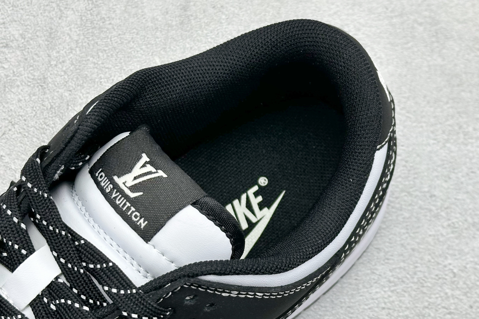 280 XC版Nike SB Dunk Low“LV联名——红标印花” 周年高端定制 低帮休闲板鞋 CS1688-129