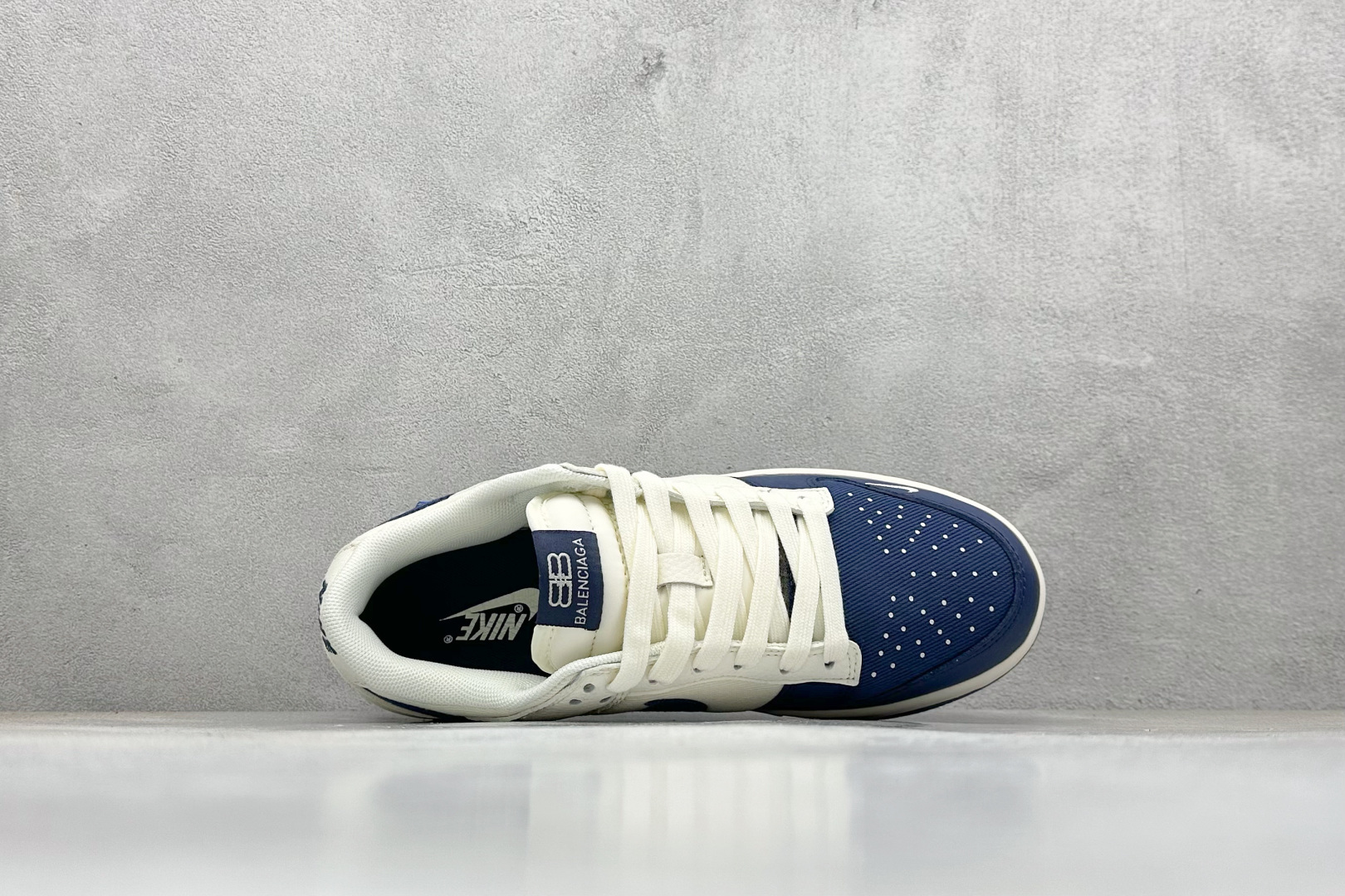 Nike SB Dunk Low 联名 米白帆布蓝钩 高端定制 低帮休闲板鞋 XD1588-230