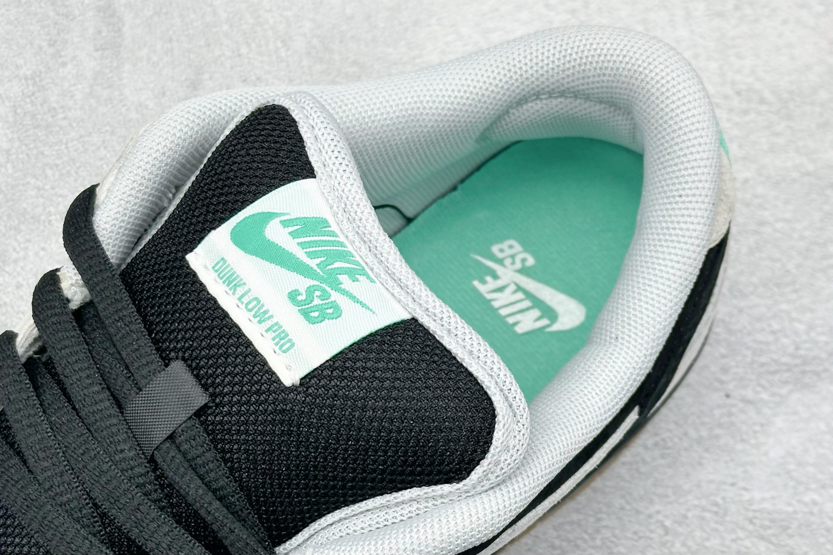 K版NIKE SB Dunk Low 灰黑白 HF3704-001