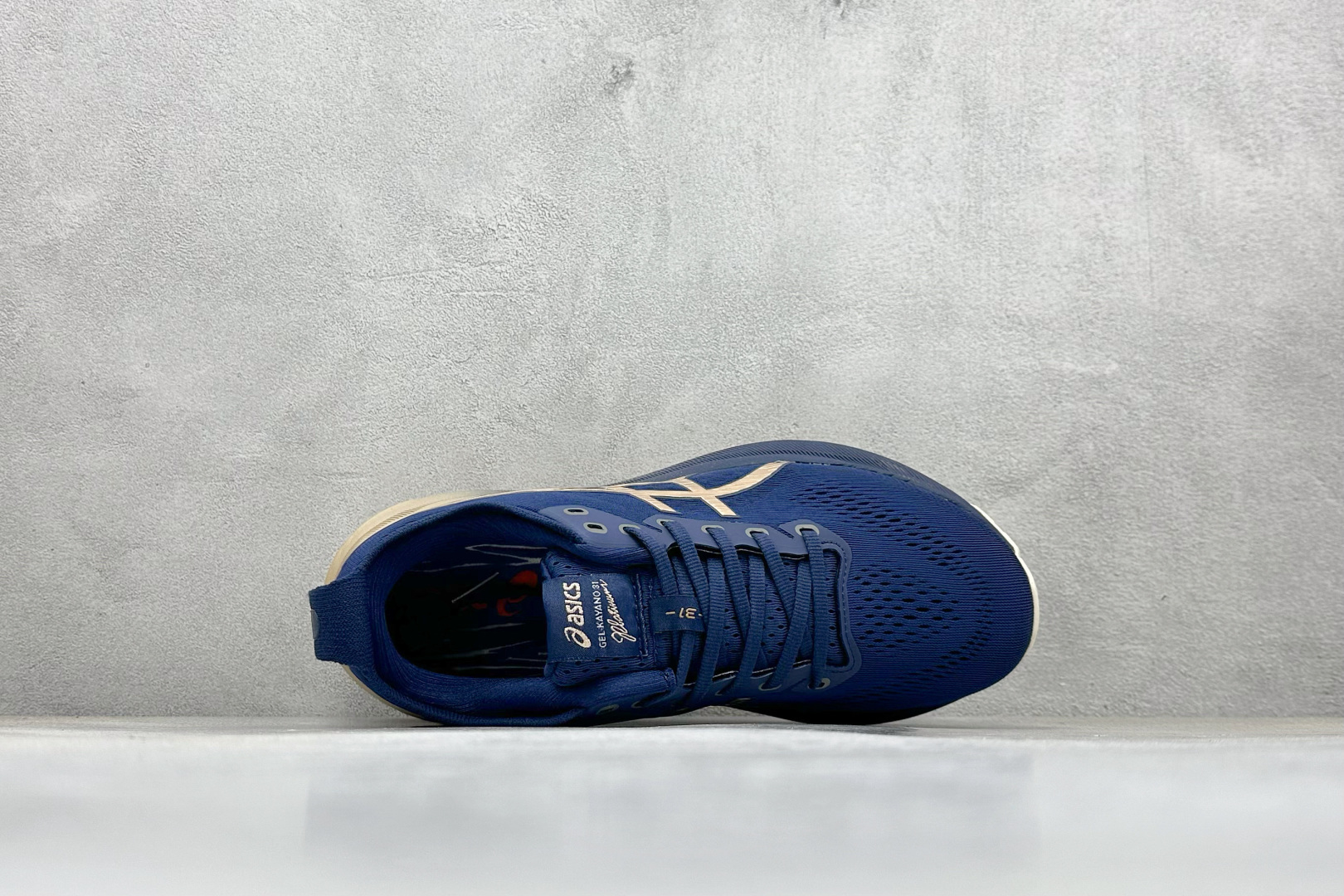 180 Asics Gel-Kayano 31代 亚瑟士运动休闲透气专业跑鞋 1011B950-400