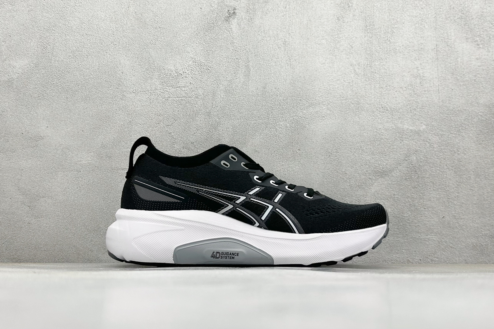 180 Asics Gel-Kayano 31代 亚瑟士运动休闲透气专业跑鞋 1011B867-002