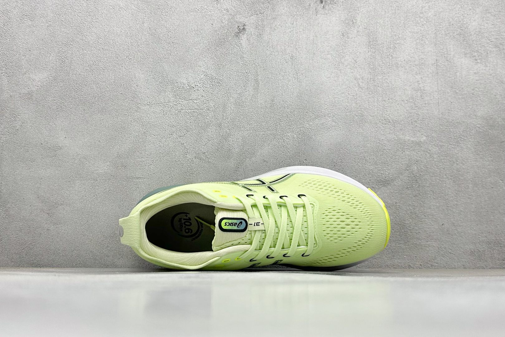 180 Asics Gel-Kayano 31代 亚瑟士运动休闲透气专业跑鞋 1011B867-300