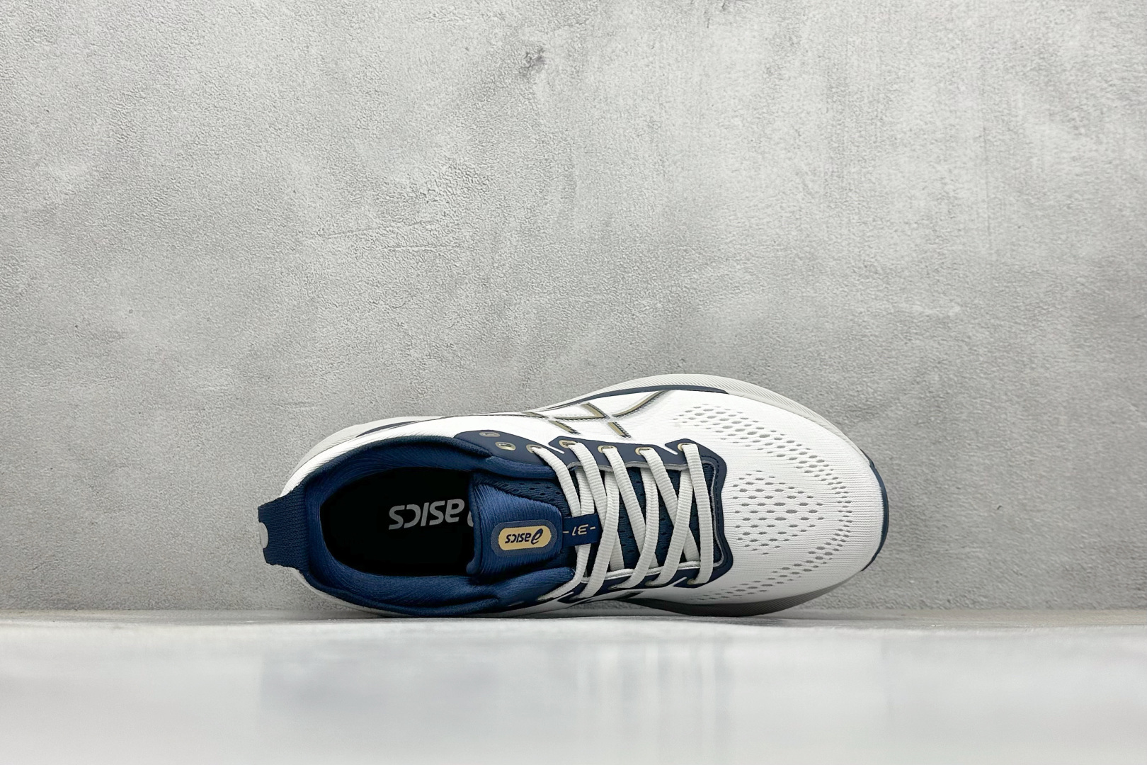 180 Asics Gel-Kayano 31代 亚瑟士运动休闲透气专业跑鞋 1011B995-021