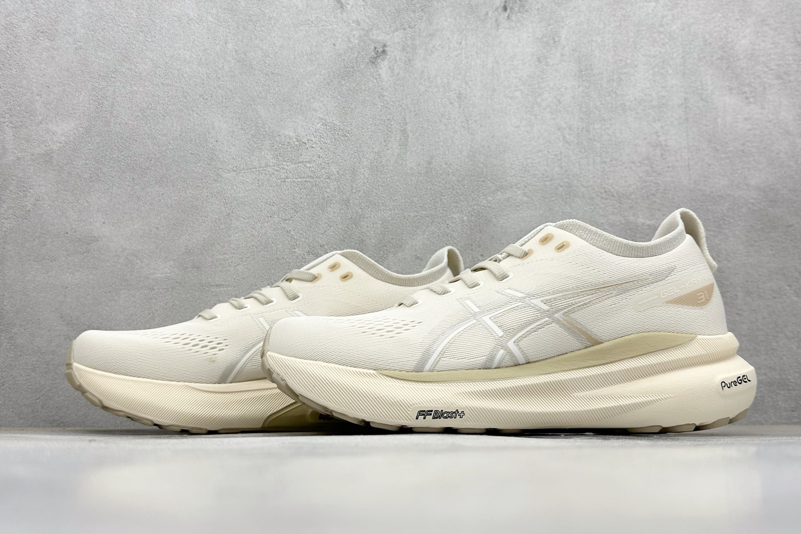 180 Asics Gel-Kayano 31代 亚瑟士运动休闲透气专业跑鞋 1011B995-200
