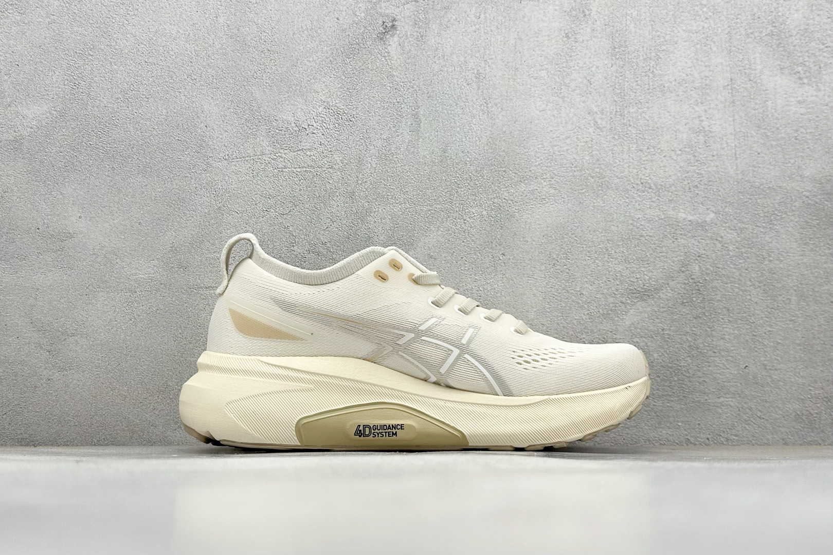 180 Asics Gel-Kayano 31代 亚瑟士运动休闲透气专业跑鞋 1011B995-200