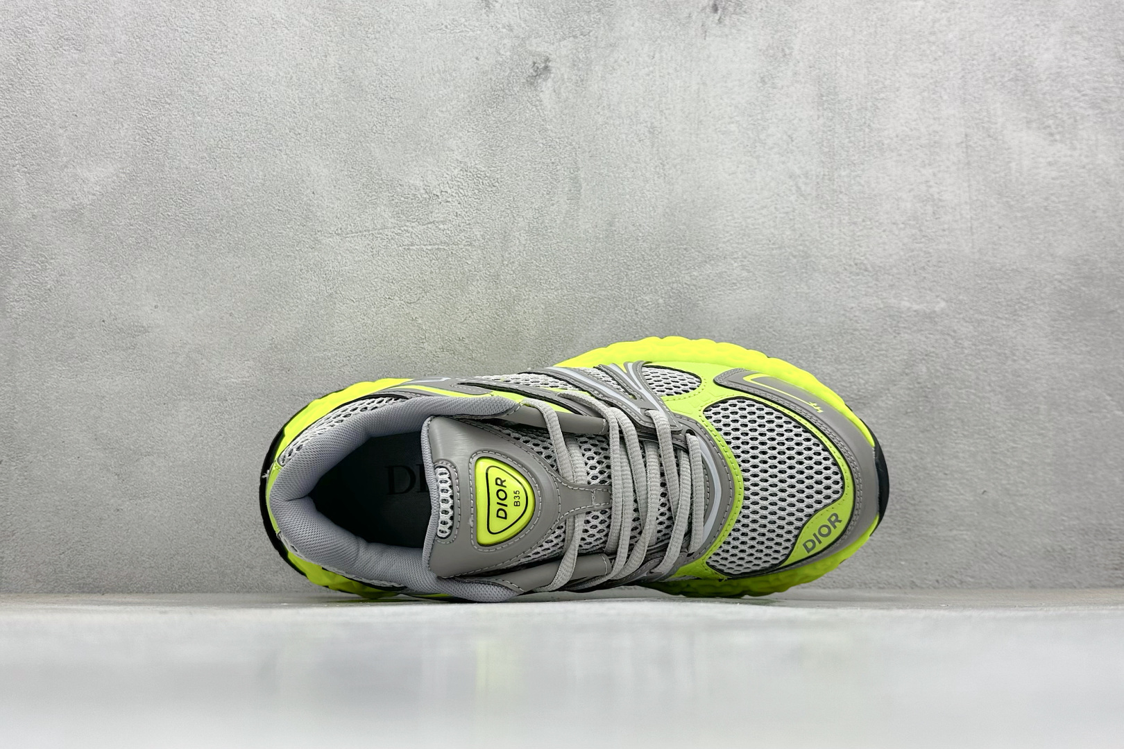 380 Dior x Kaws迪奥 联名款B35胶囊系列 镂空