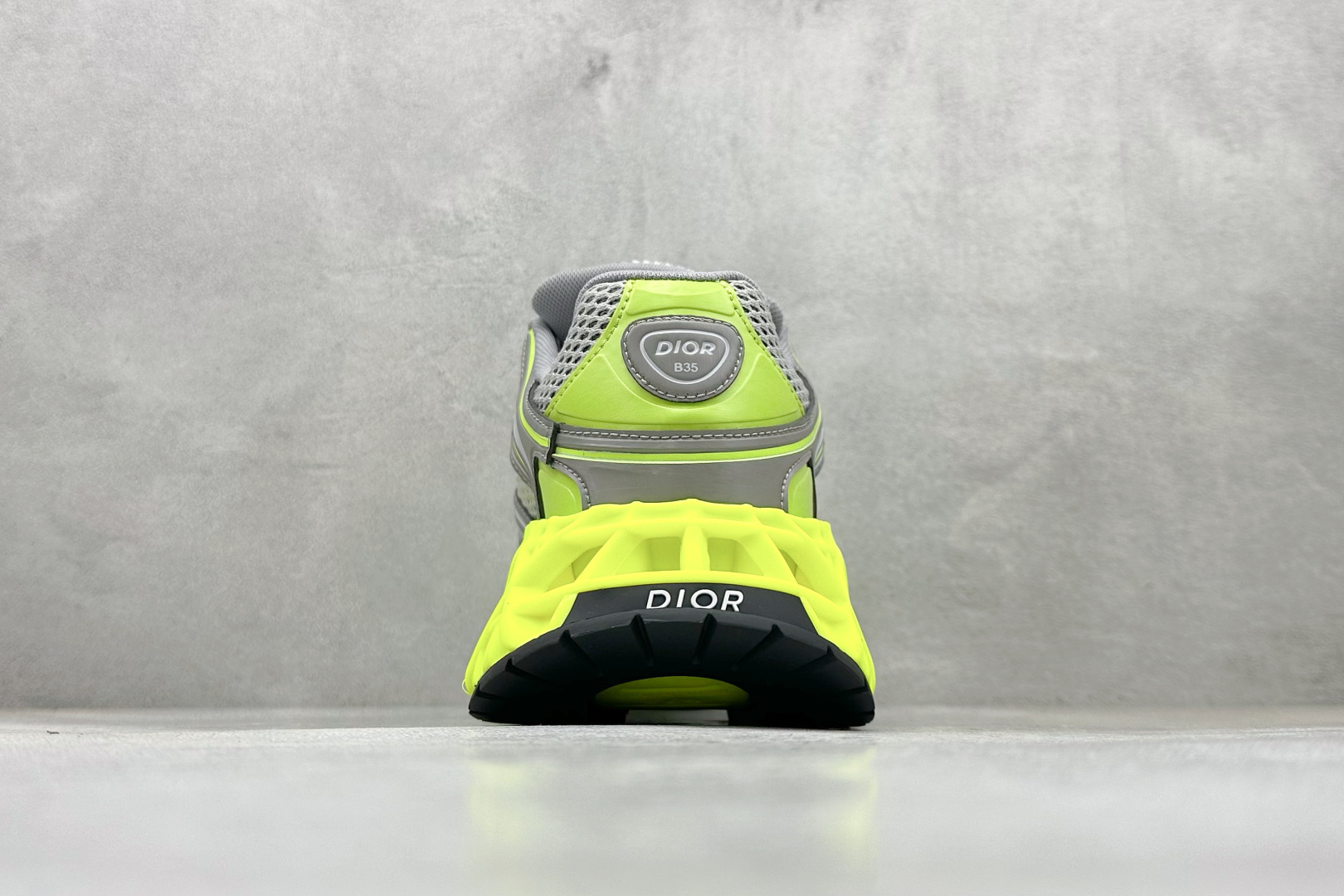 380 Dior x Kaws迪奥 联名款B35胶囊系列 镂空