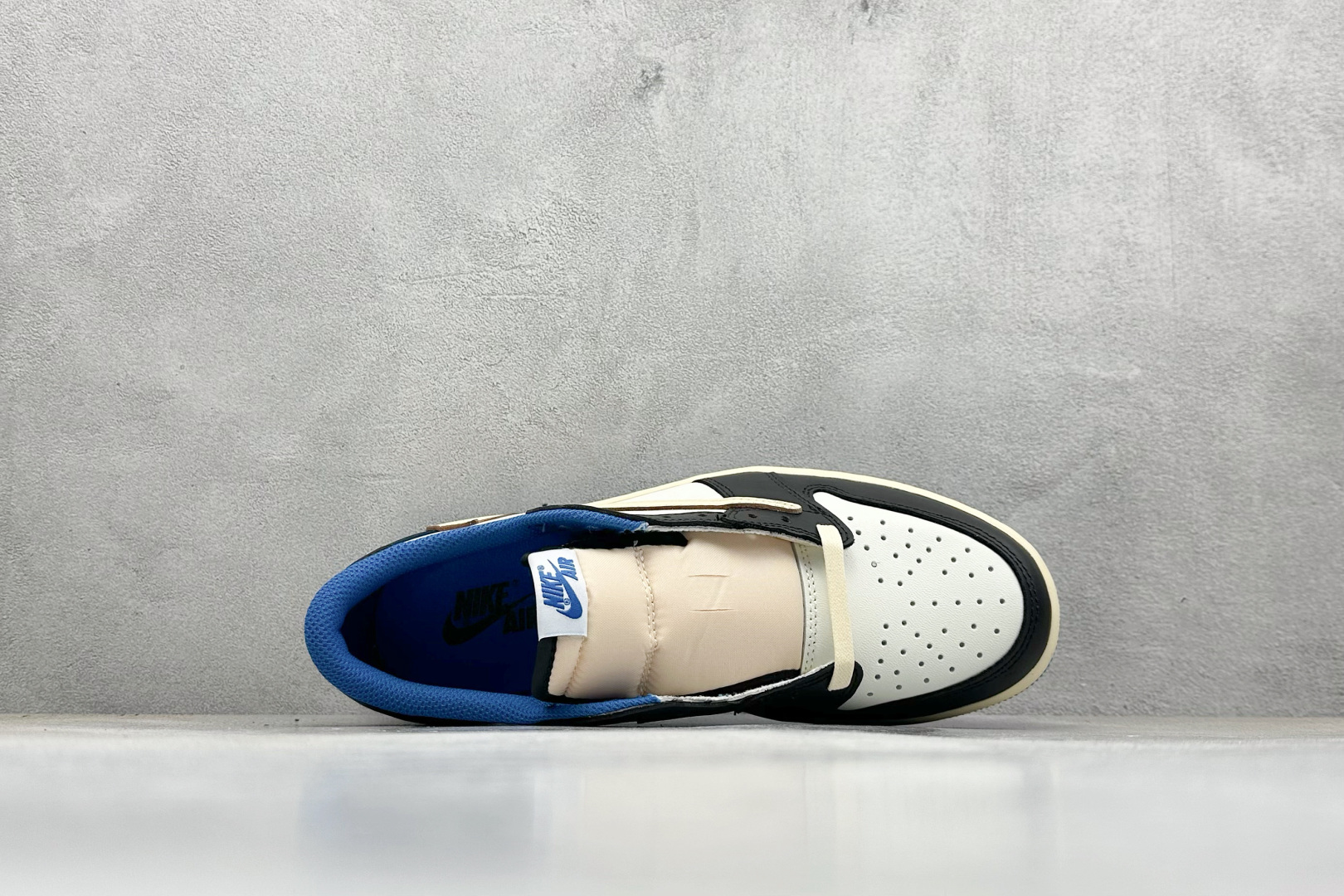 终端放店新F版Fragment x TS x Air Jordan 1 Low 三方联名低帮倒勾板鞋闪电