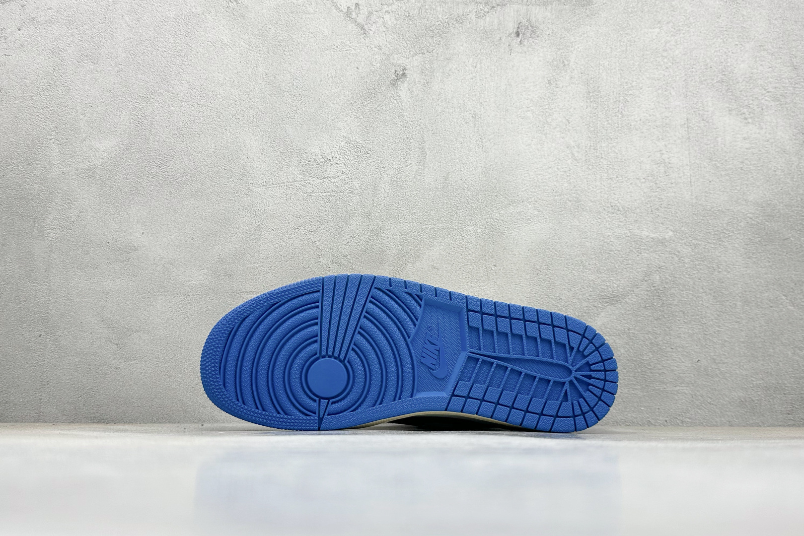终端放店新F版Fragment x TS x Air Jordan 1 Low 三方联名低帮倒勾板鞋闪电