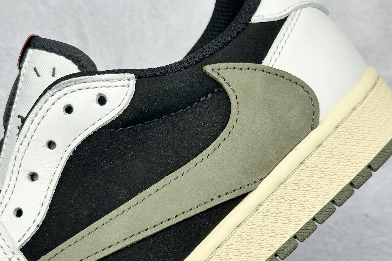 终端放店新F版Fragment x TS x Air Jordan 1 Low 三方联名低帮倒勾板鞋橄榄