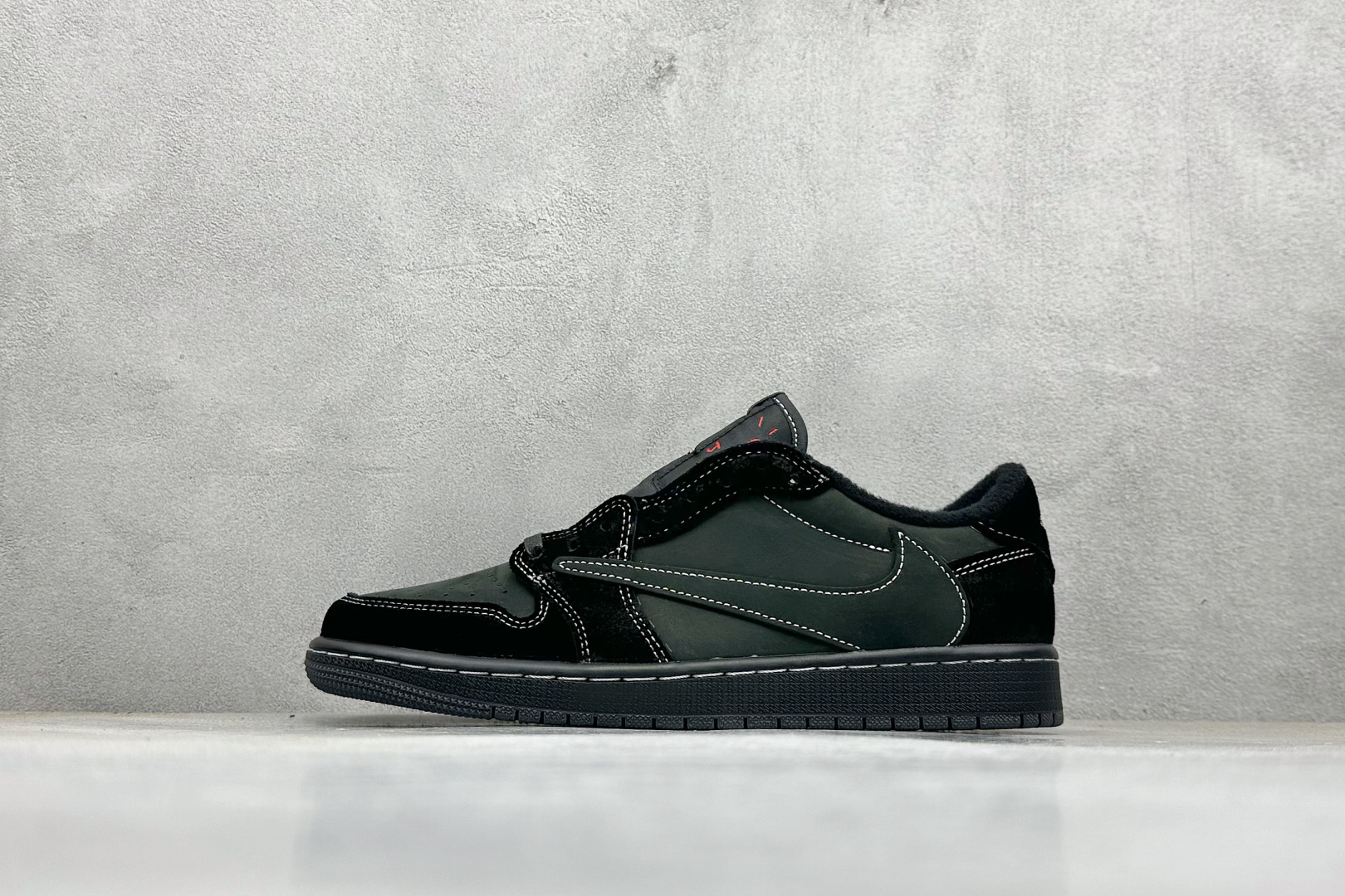 终端放店新F版Fragment x TS x Air Jordan 1 Low 三方联名低帮倒勾板鞋黑武