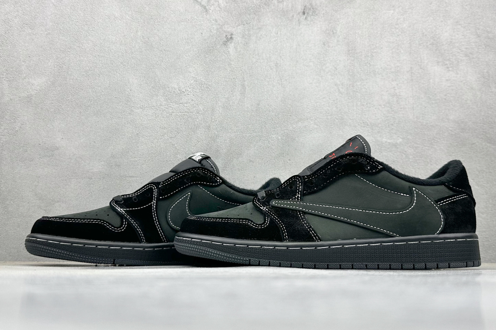 终端放店新F版Fragment x TS x Air Jordan 1 Low 三方联名低帮倒勾板鞋黑武