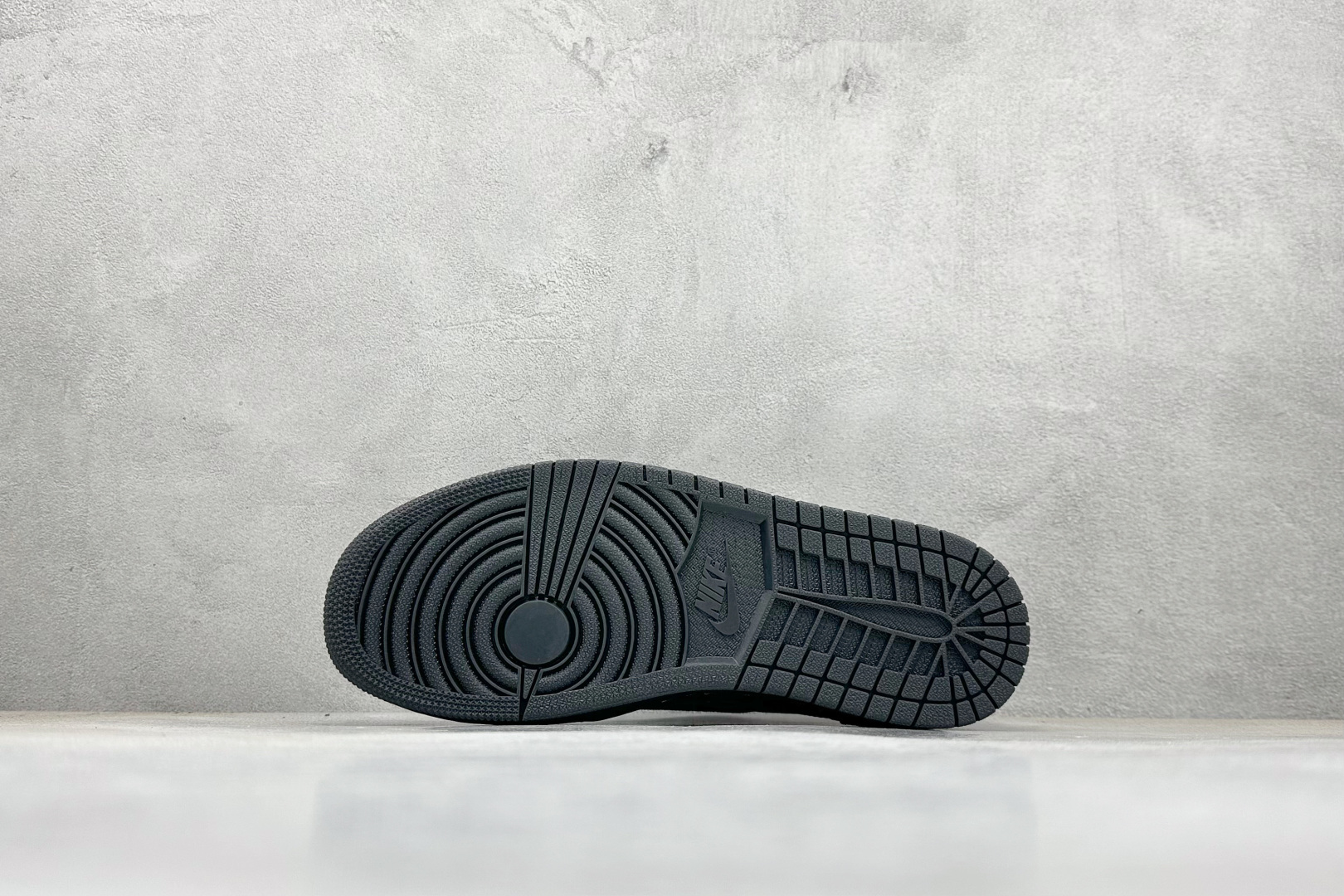 终端放店新F版Fragment x TS x Air Jordan 1 Low 三方联名低帮倒勾板鞋黑武
