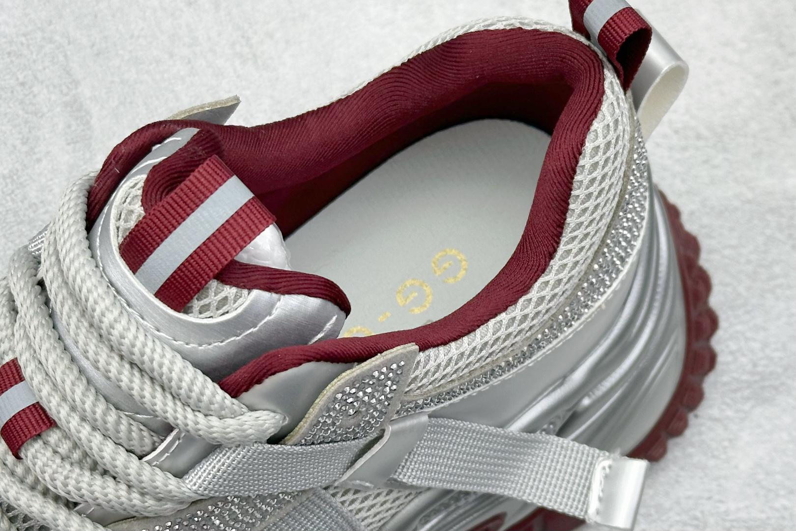 220 GG-CC Chunky Low安哥拉红镶钻休闲运动厚底增高老爹鞋