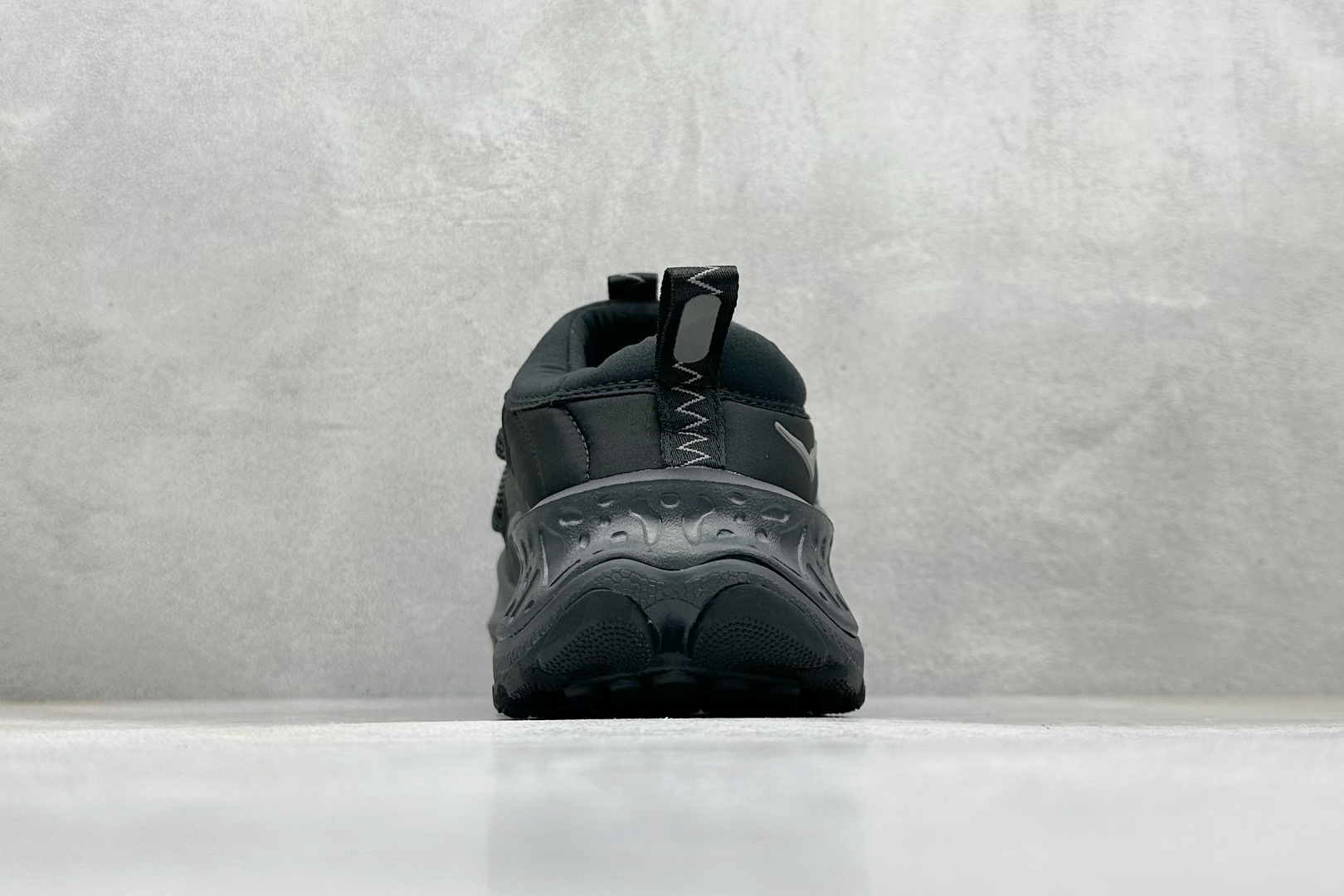 HOKA ONE ONE Ora Primo 内里薄绒 秋冬季保暖半拖这款鞋无论从脚感上 设计上都是顶流