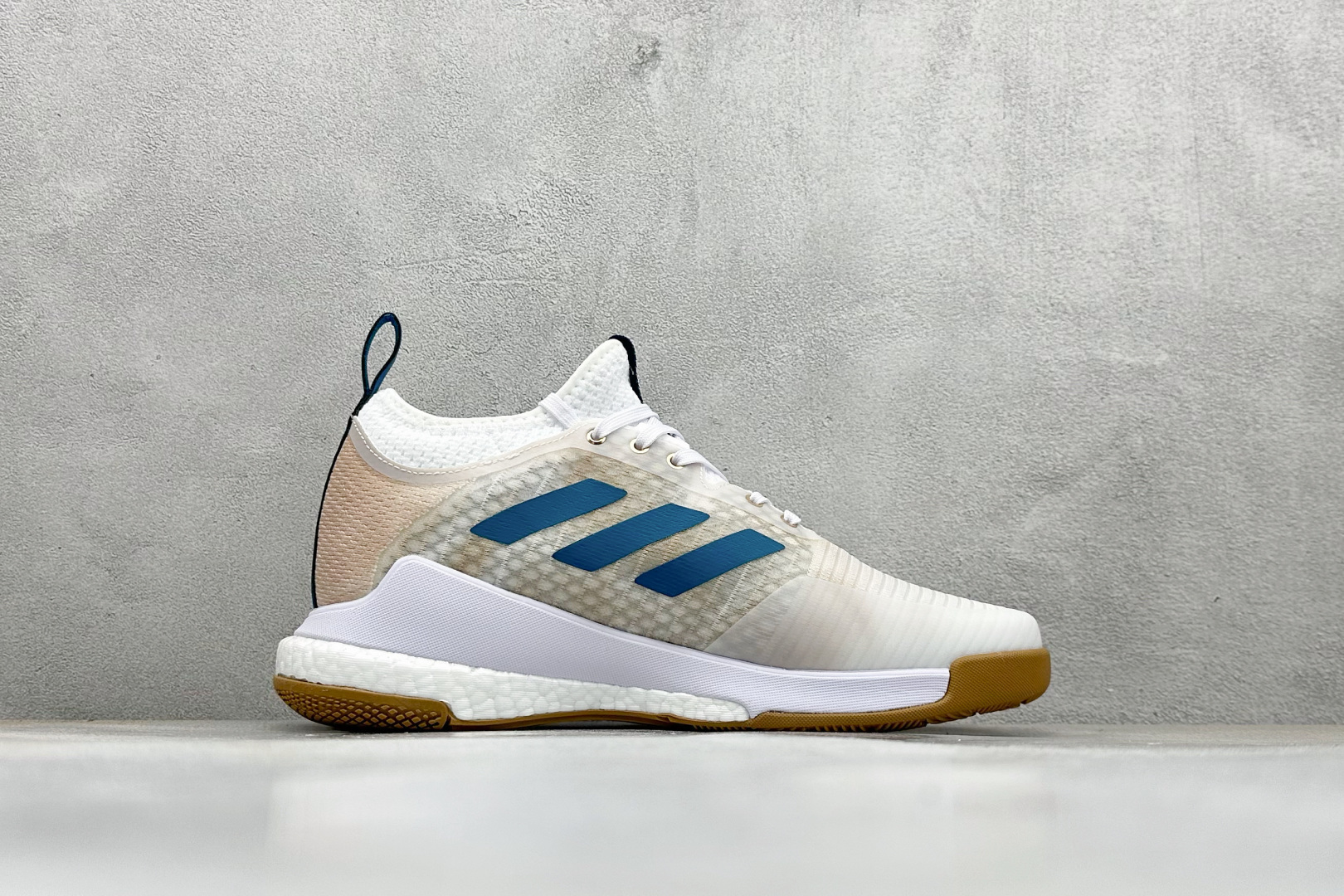 ADIDAS CRAZYFLIGHT MID 运动鞋 减震防滑 针织网面设计 鞋底采用真爆颗粒 三层组合大底 舒适透气 GW5099 ADIDAS CRAZYFLIGHT MID 运动鞋 减震防滑 针织网面设计 鞋底采用真爆颗粒 三层组合大底 舒适透气 GW5099