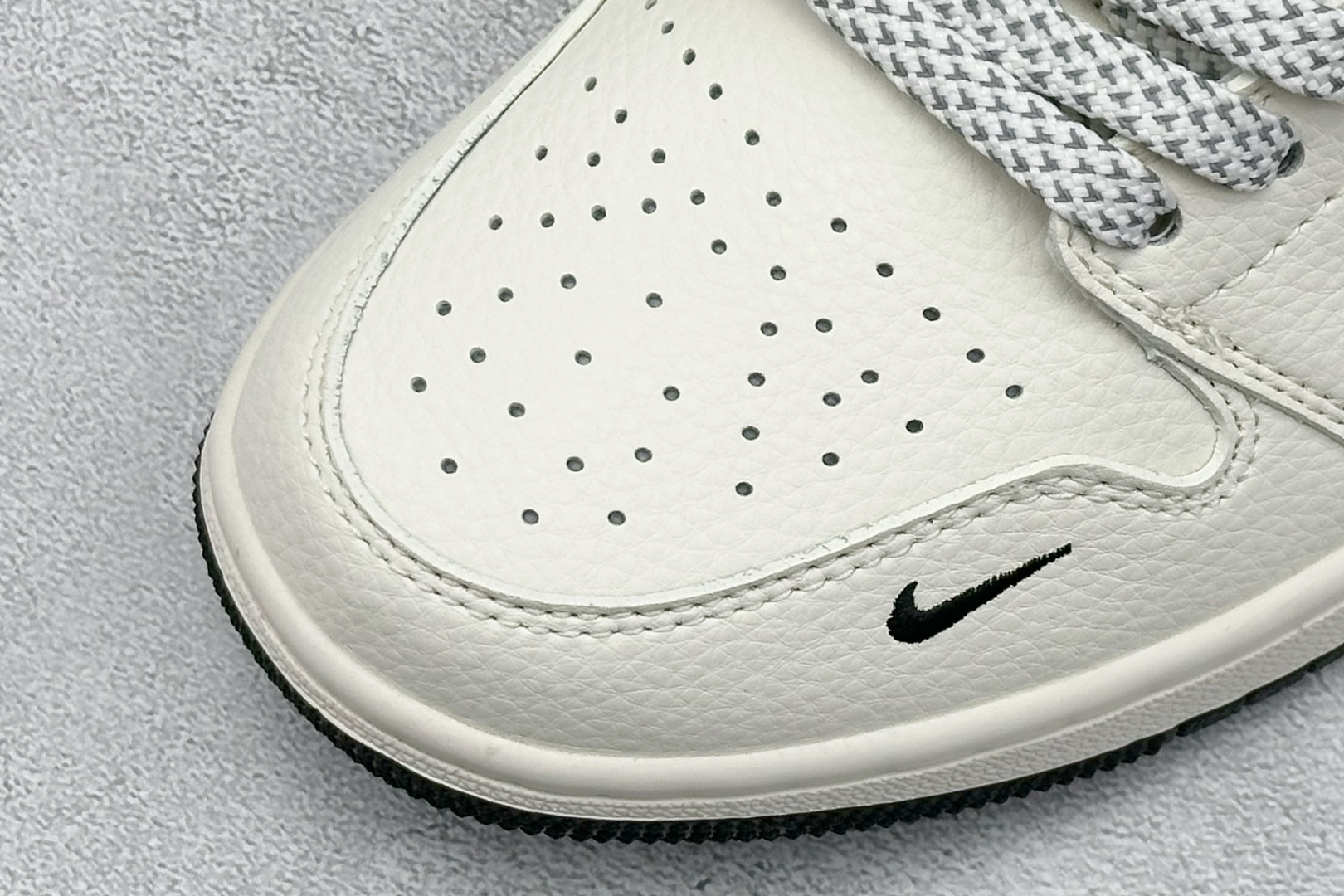 Air Jordan 1 Low AJ1 乔1 经典黑 高端定制 低帮复古篮球鞋 XX3168-219