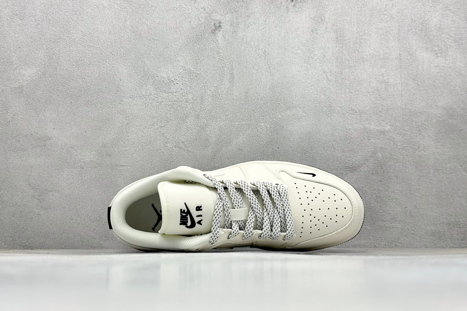 Air Jordan 1 Low AJ1 乔1 经典黑 高端定制 低帮复古篮球鞋 XX3168-219