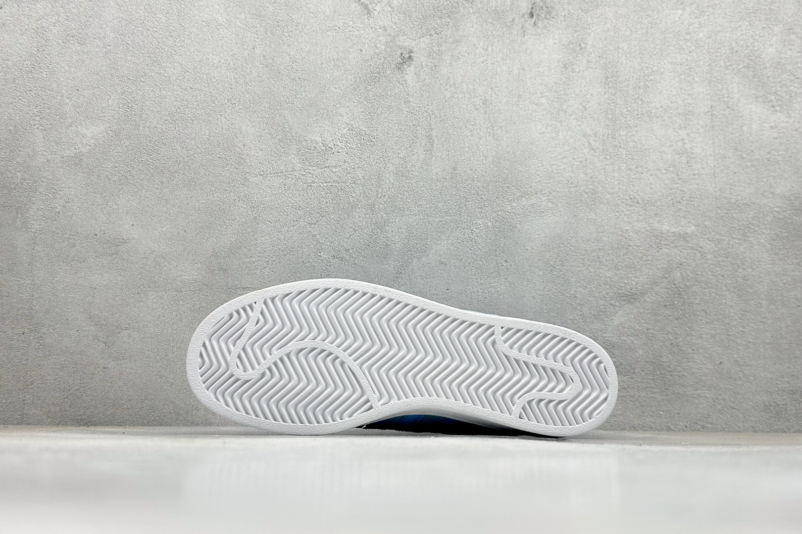 Adidas Originals Superstar Vintage 贝壳头休闲板鞋 JQ1102 Adidas Originals Superstar Vintage 贝壳头休闲板鞋 JQ1102