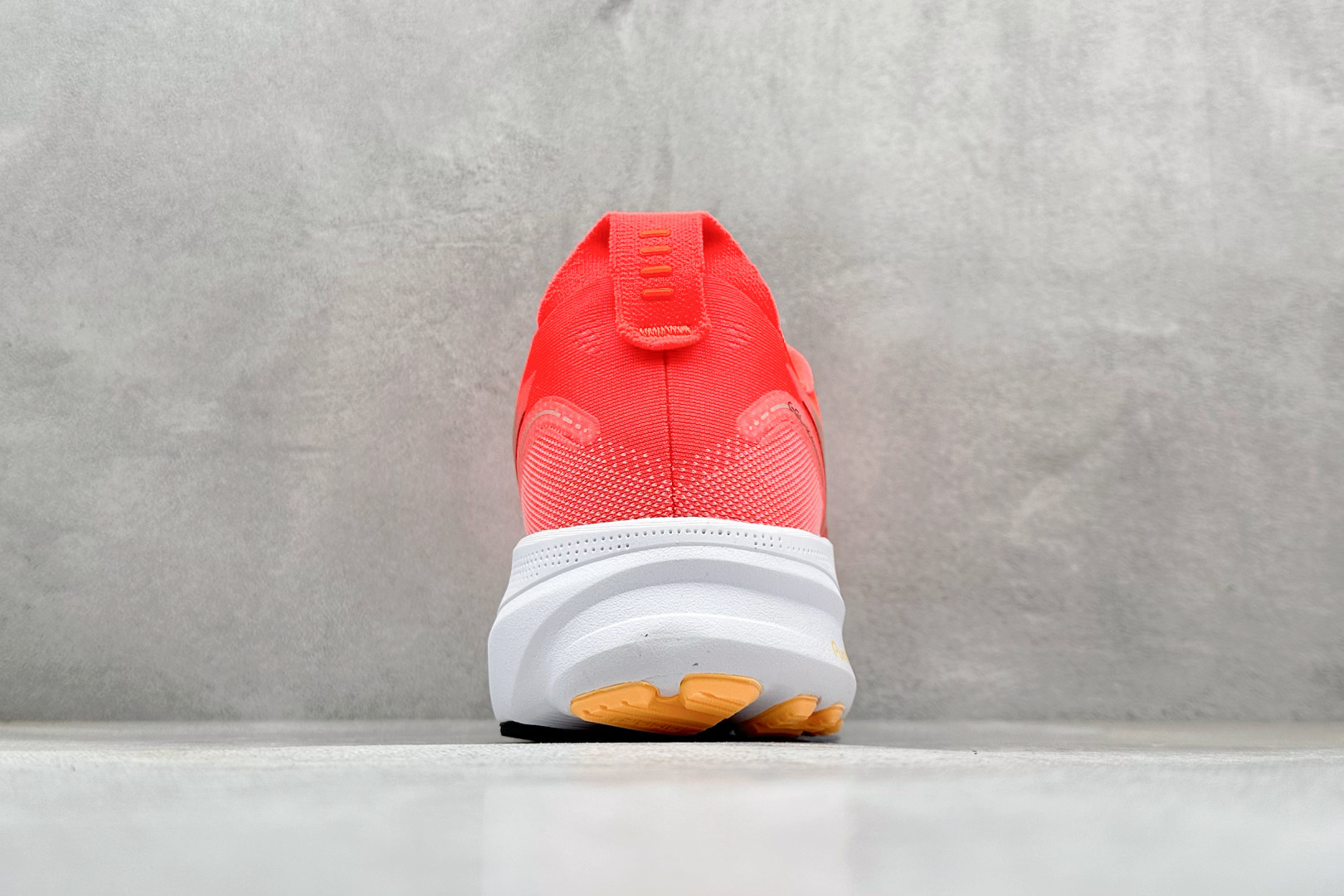 180 Asics Gel-Kayano 32代 亚瑟士运动休闲透气专业跑鞋 1011C052-600