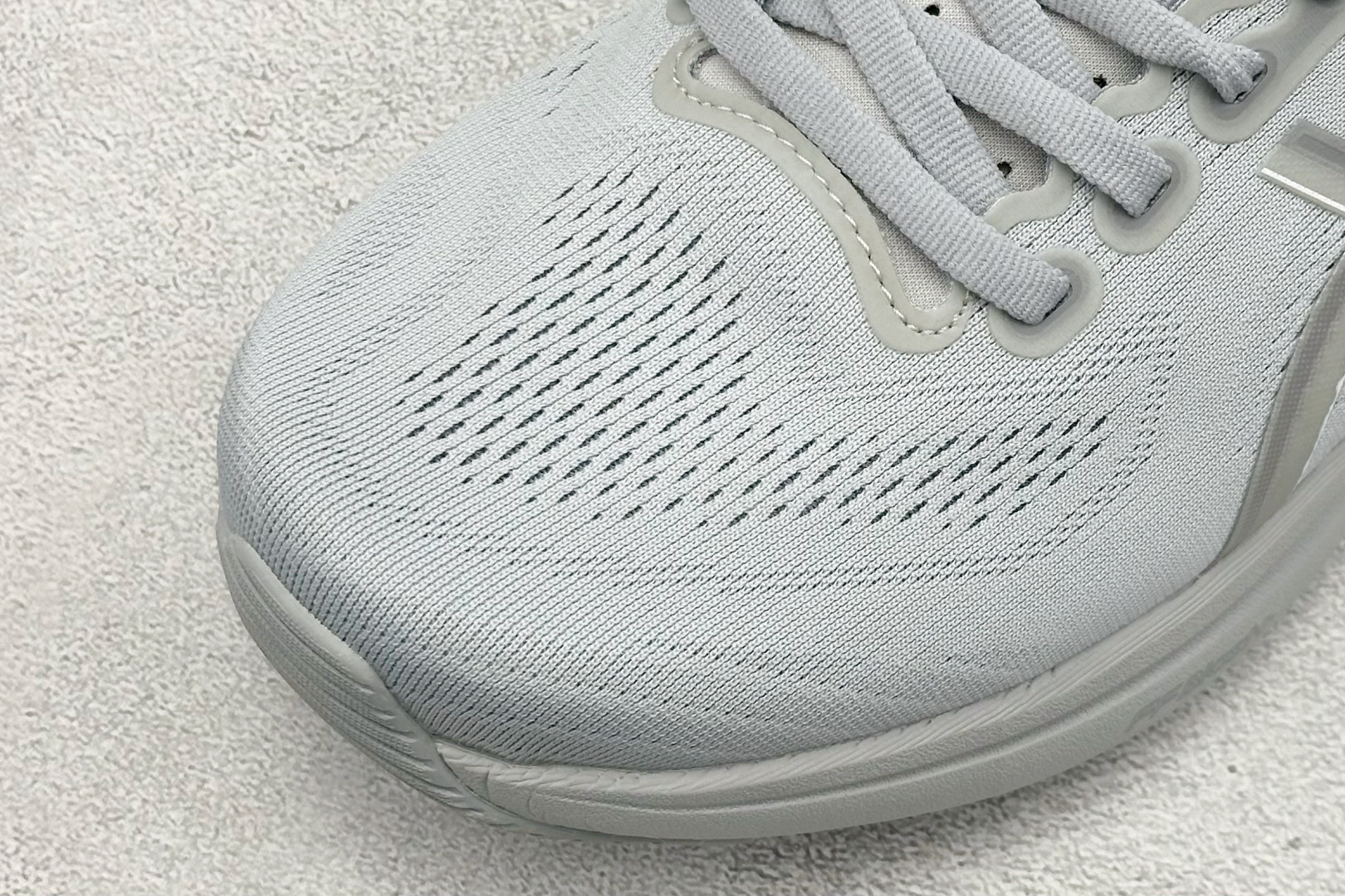 180 Asics Gel-Kayano 32代 亚瑟士运动休闲透气专业跑鞋 1011C051-020