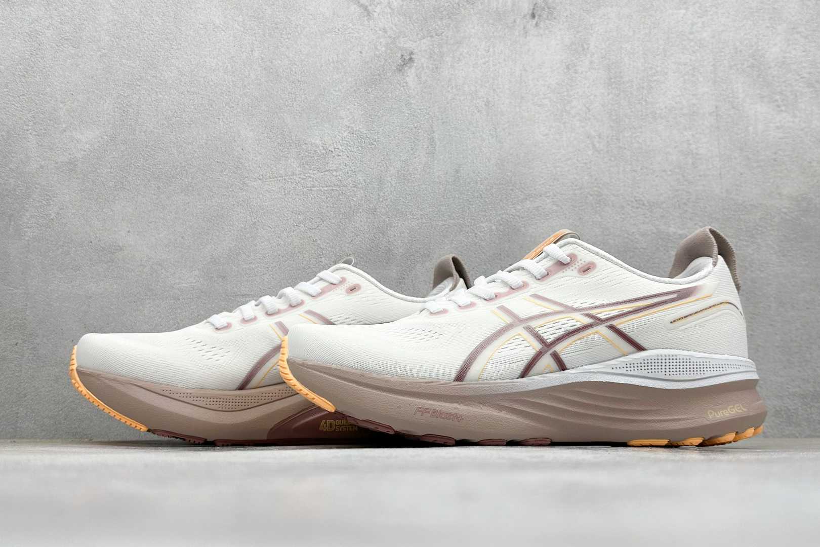 180 Asics Gel-Kayano 32代 亚瑟士运动休闲透气专业跑鞋 1012B838-101