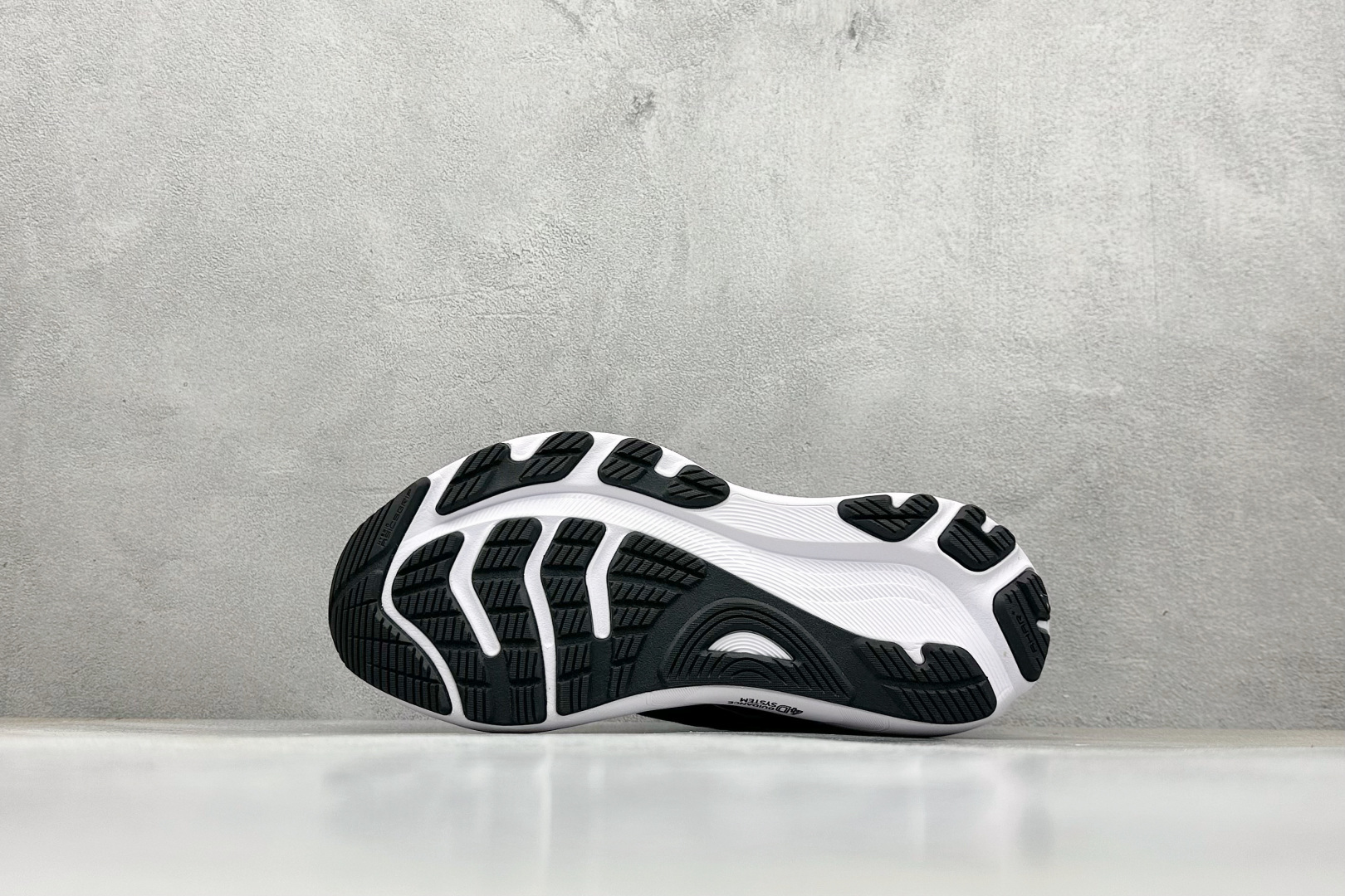 180 Asics Gel-Kayano 32代 亚瑟士运动休闲透气专业跑鞋 1011C052-002