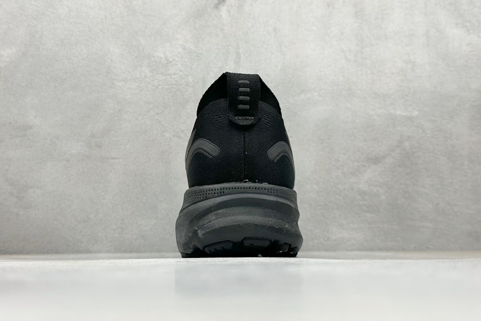 180 Asics Gel-Kayano 32代 亚瑟士运动休闲透气专业跑鞋 1011C052-001