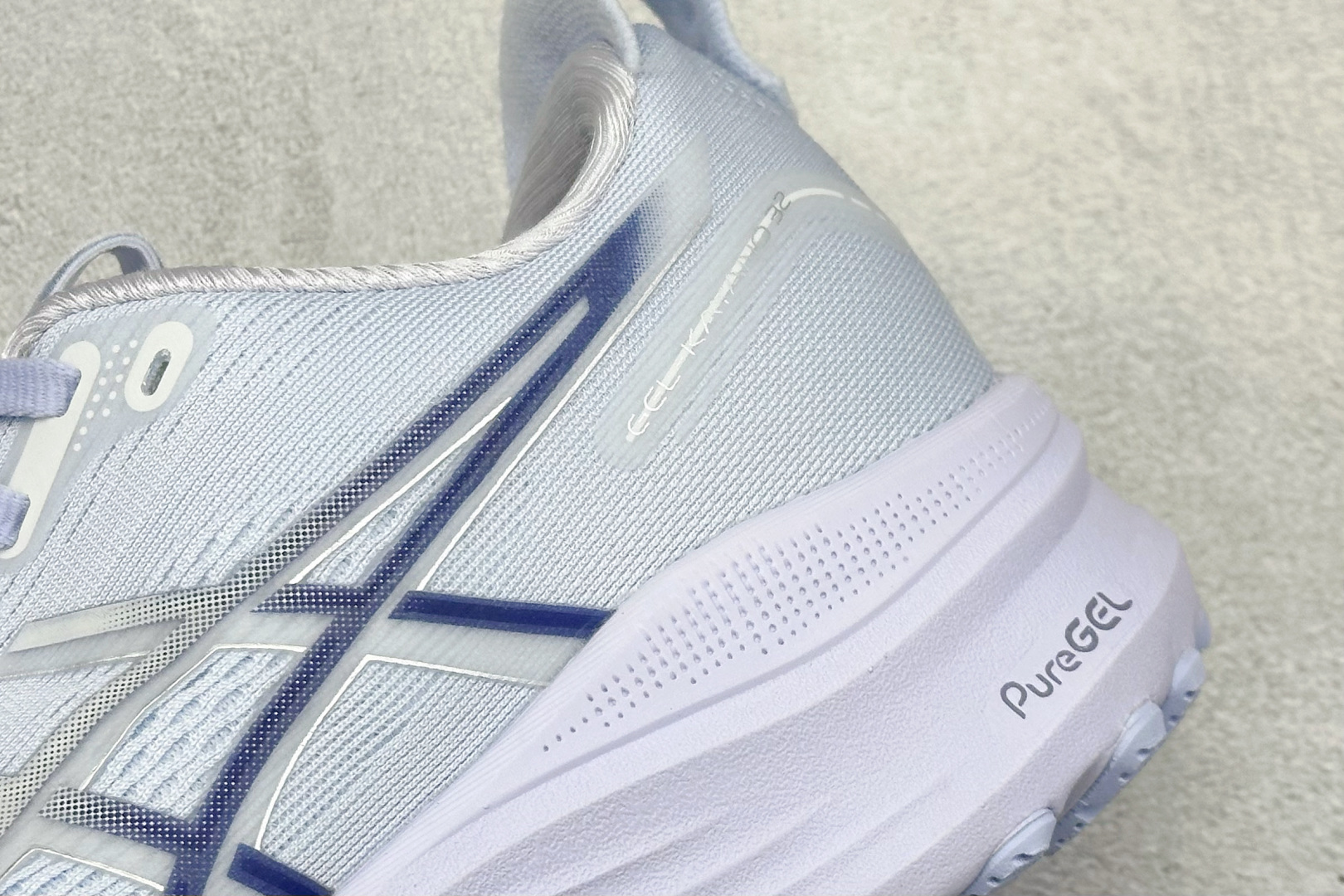 180 Asics Gel-Kayano 32代 亚瑟士运动休闲透气专业跑鞋 1012B838-401