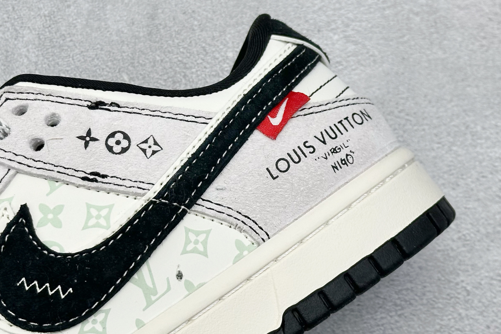 XC版Nike SB Dunk Low“LV联名——黑白双勾” 周年高端定制 低帮休闲板鞋 CX5050-Y21