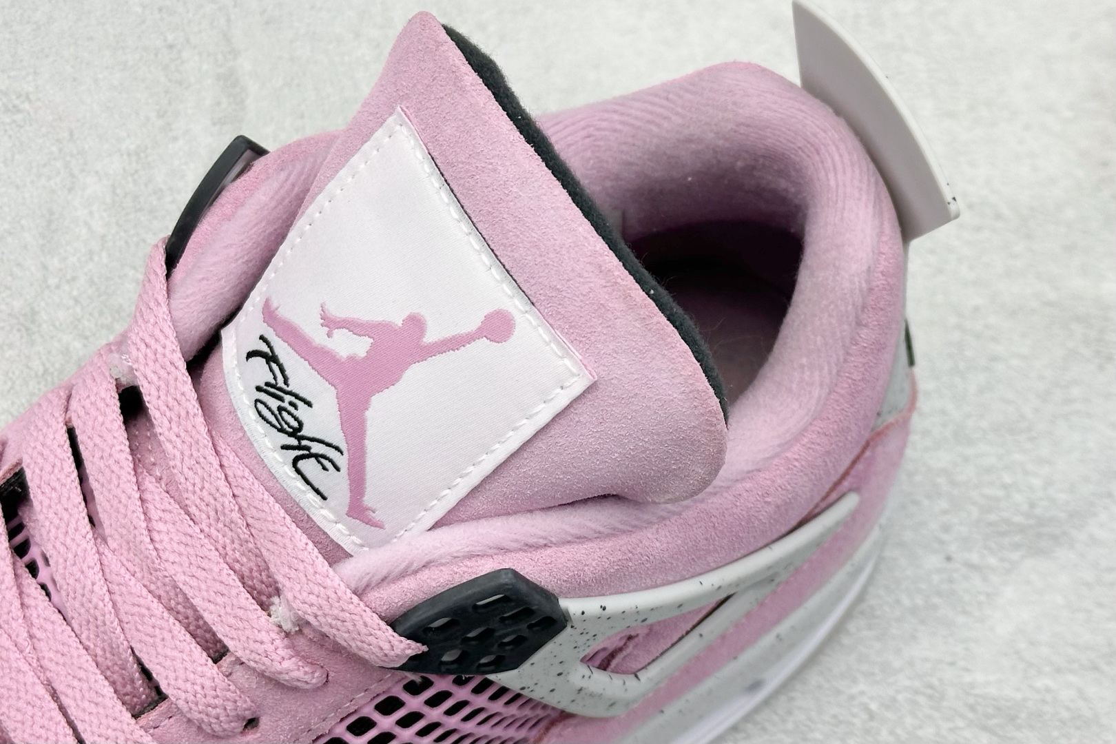 新F版Air Jordan AJ4 Retro 猛男粉 中帮篮球鞋 AQ9129-501-莆田鞋,莆田鞋货源,高仿鞋,高仿鞋货源,安福档口,莆田高仿鞋,莆田鞋批发,高仿鞋批发,莆田高仿运动鞋,高仿运动鞋,莆田运动鞋 新F版Air Jordan AJ4 Retro 猛男粉 中帮篮球鞋 AQ9129-501