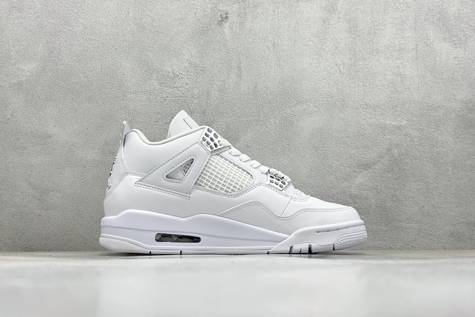 新F版Air Jordan AJ4 Retro 白猫 中帮篮球鞋 308497-100