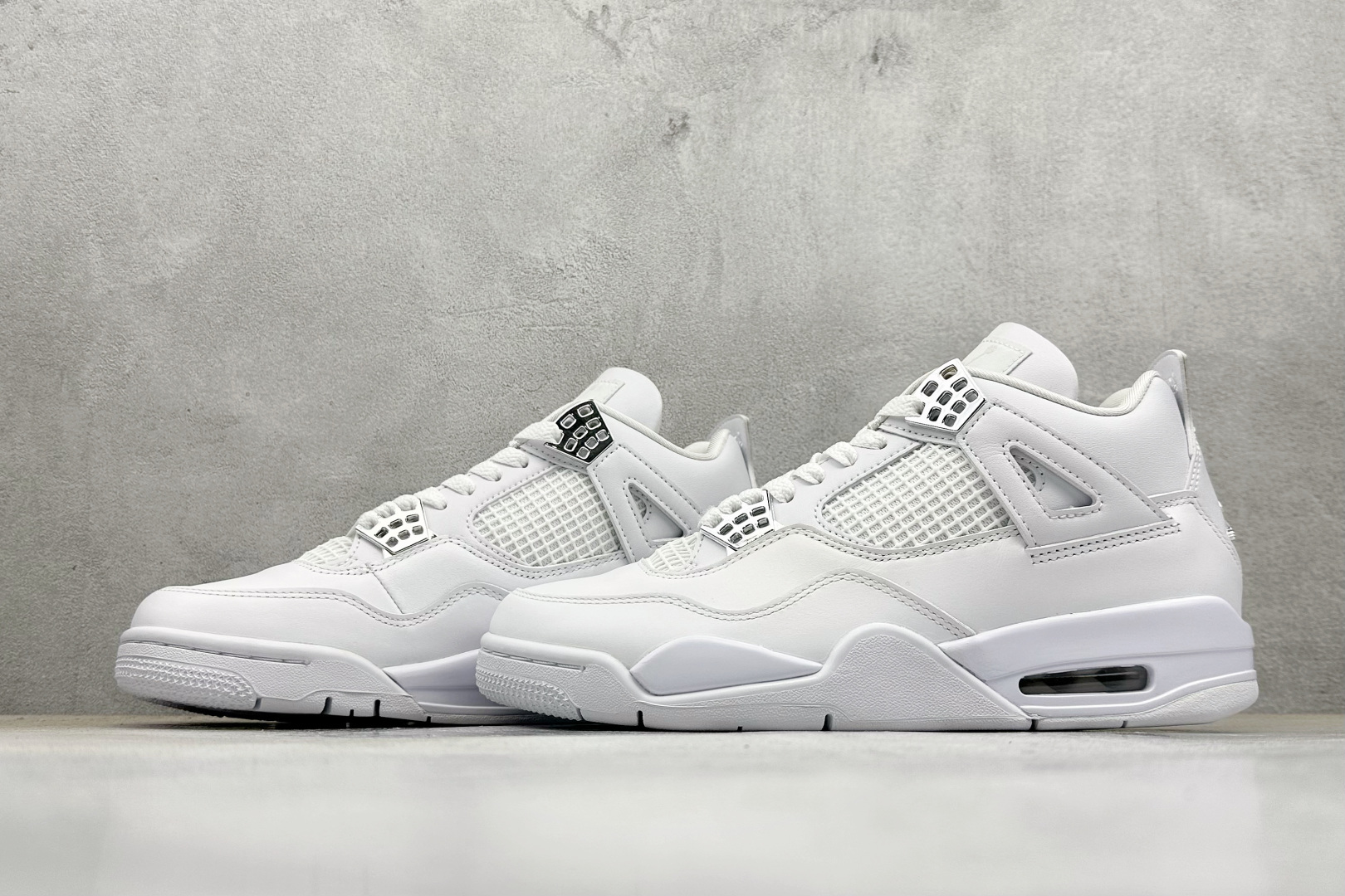 新F版Air Jordan AJ4 Retro 白猫 中帮篮球鞋 308497-100