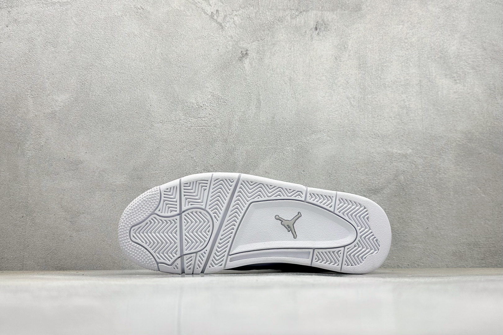 新F版Air Jordan AJ4 Retro 白猫 中帮篮球鞋 308497-100