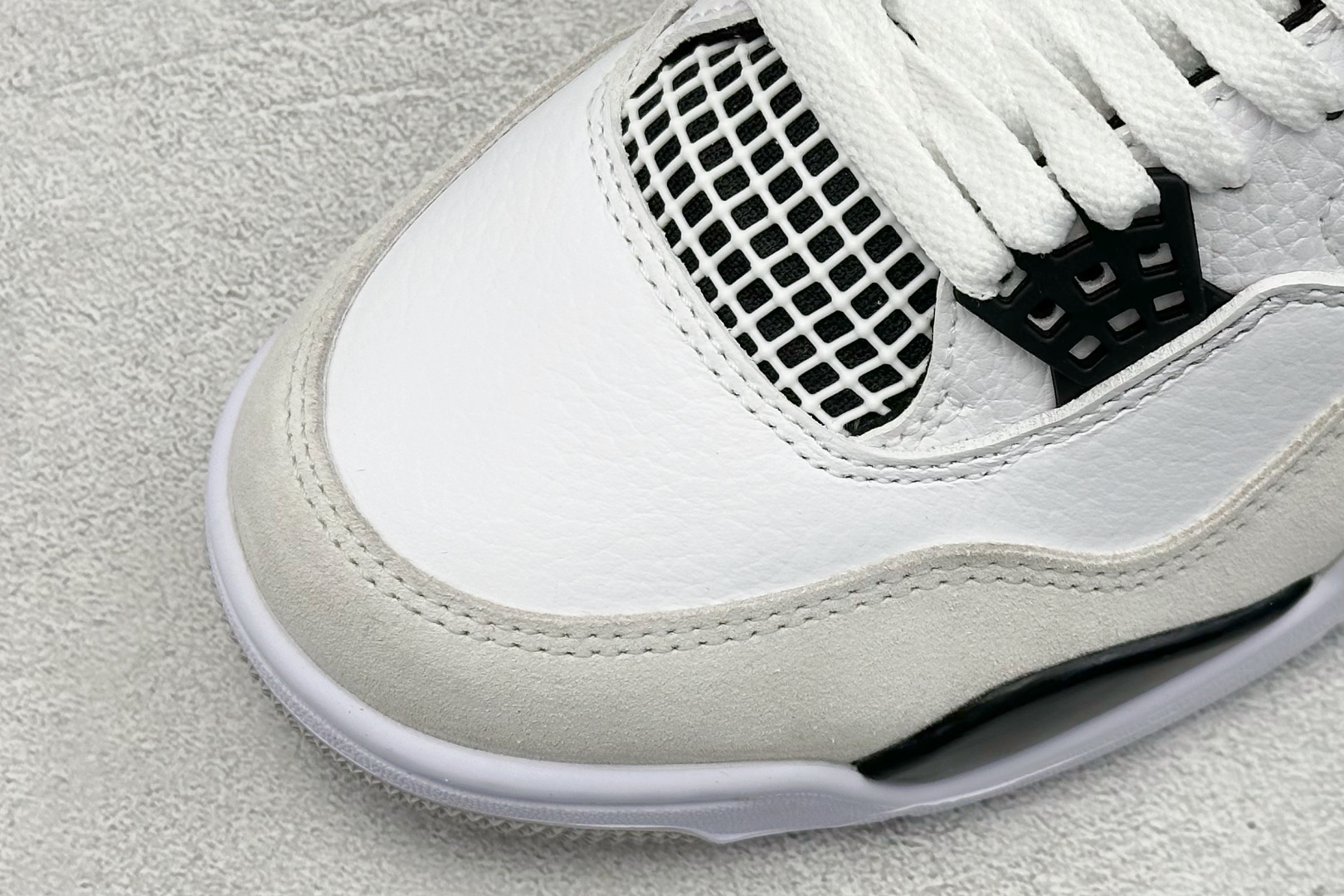 新F版Air Jordan AJ4 Retro 灰黑 中帮篮球鞋 DH6927-111