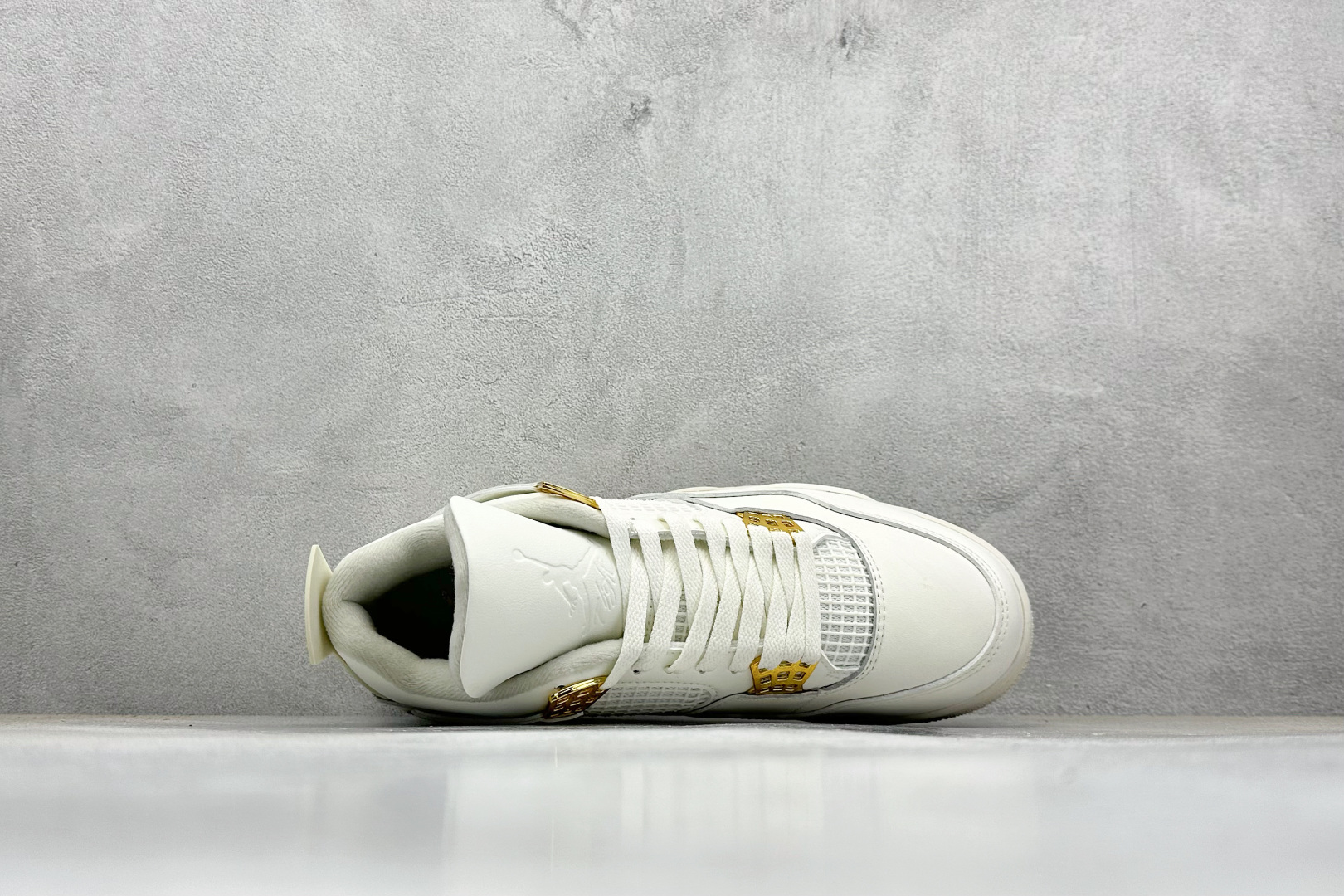 新F版Air Jordan AJ4 Retro 白金 中帮篮球鞋 AQ9129-170 新F版Air Jordan AJ4 Retro 白金 中帮篮球鞋 AQ9129-170